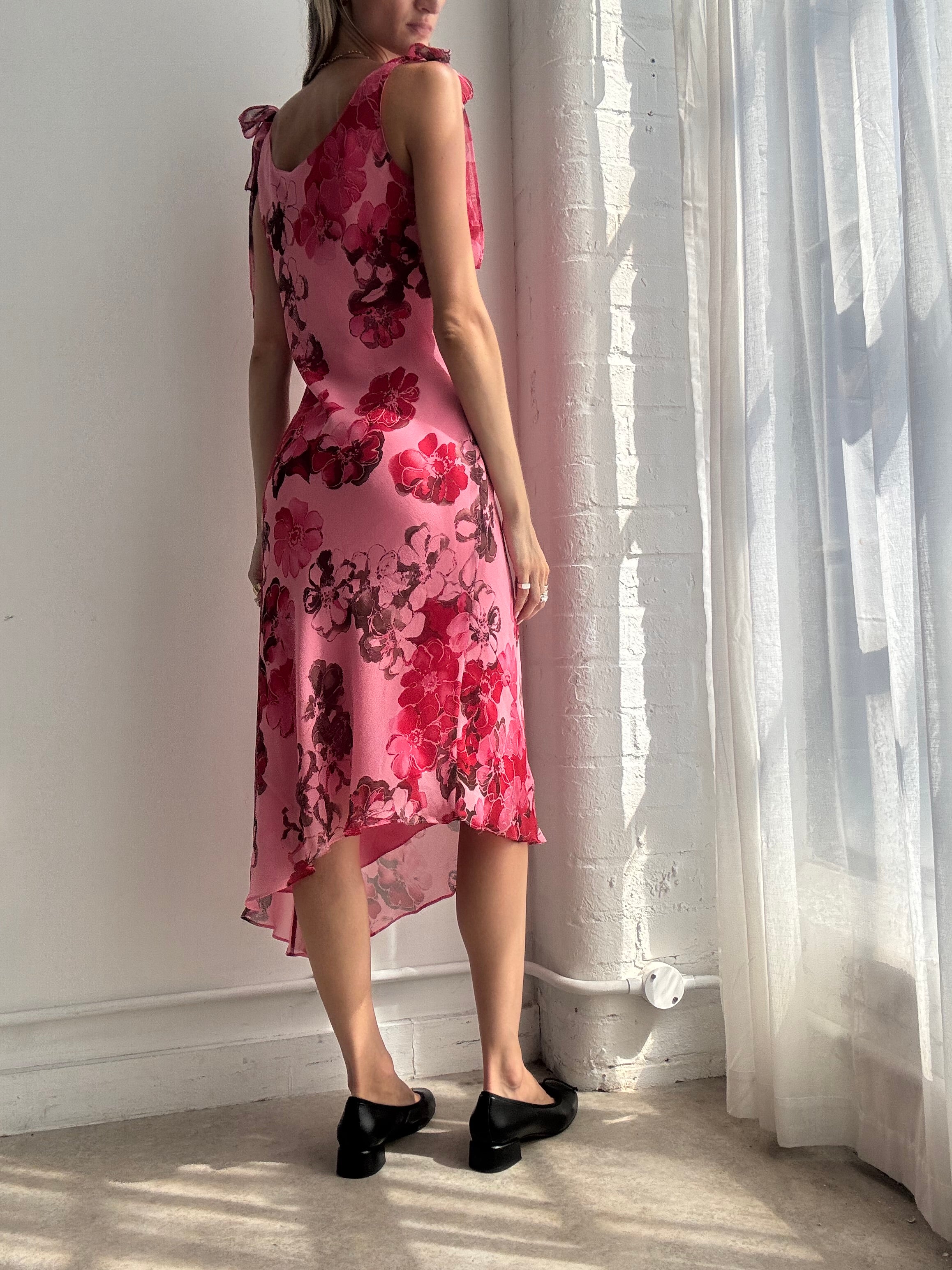 Vintage Y2K Pink Floral Silk Handkerchief Midi Dress - Size M