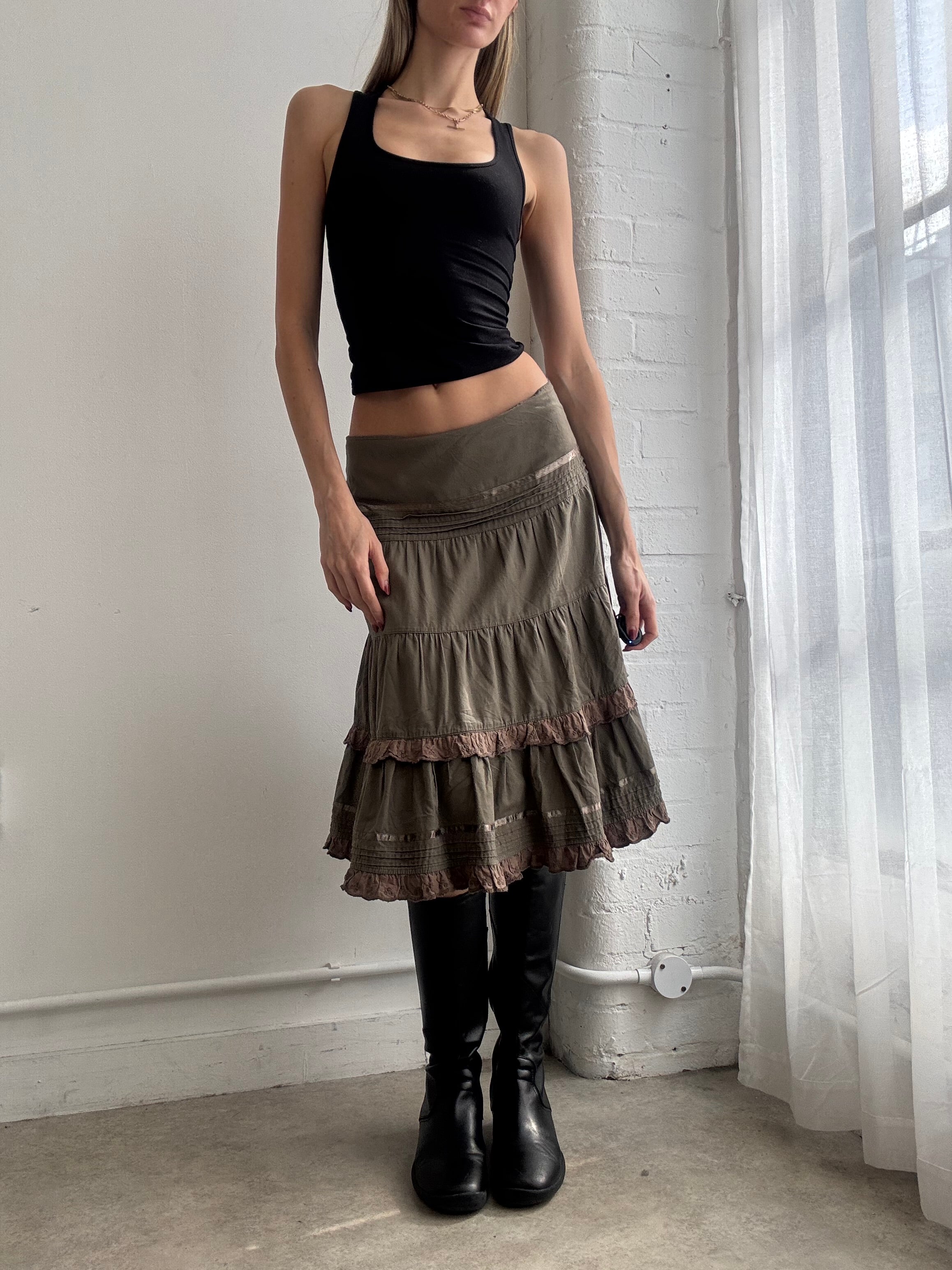 Vintage Y2K khaki tiered boho midi skirt ruffle
