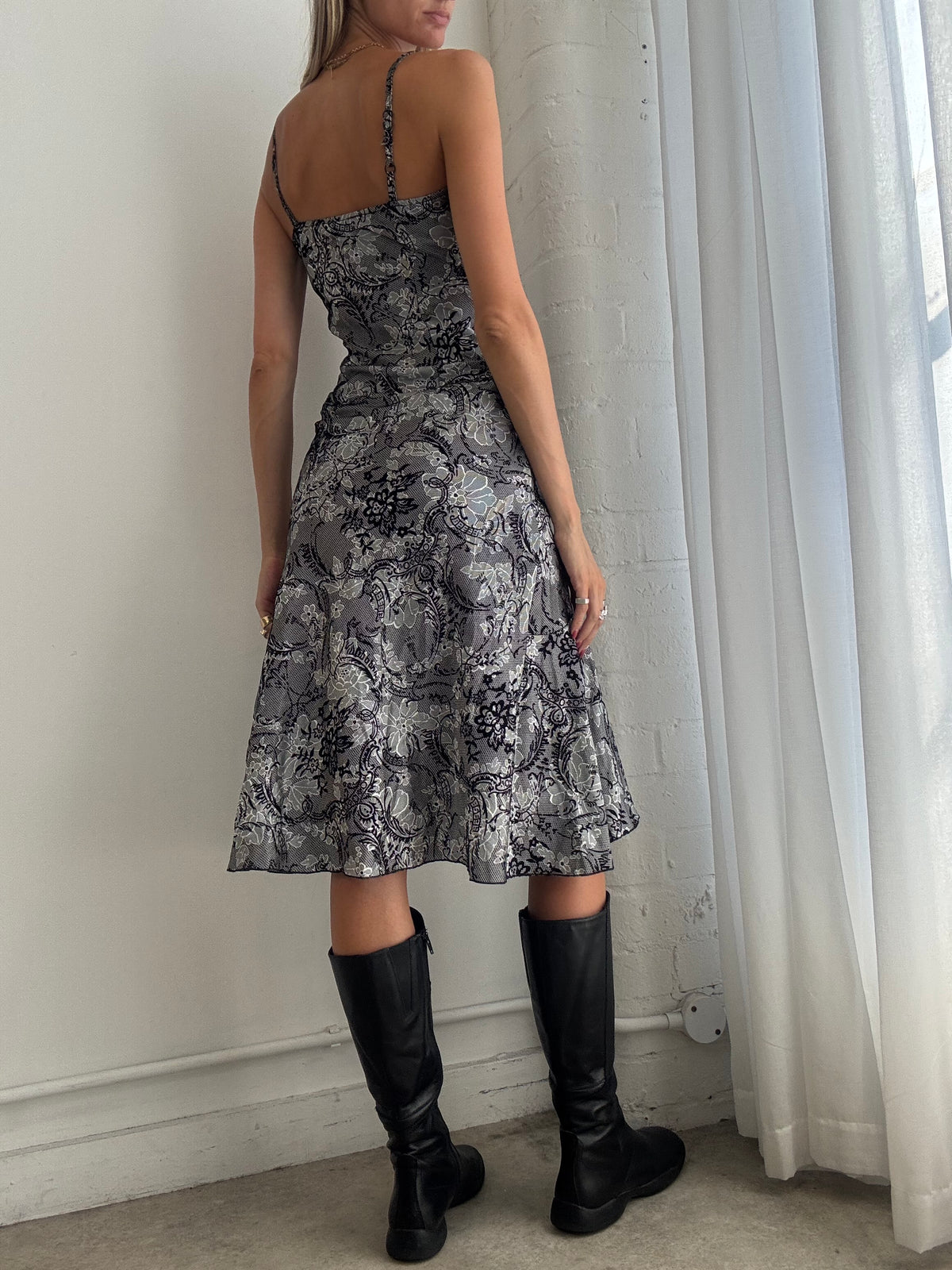 Vintage y2k Black & White Floral Satin Midi Dress - Size XS