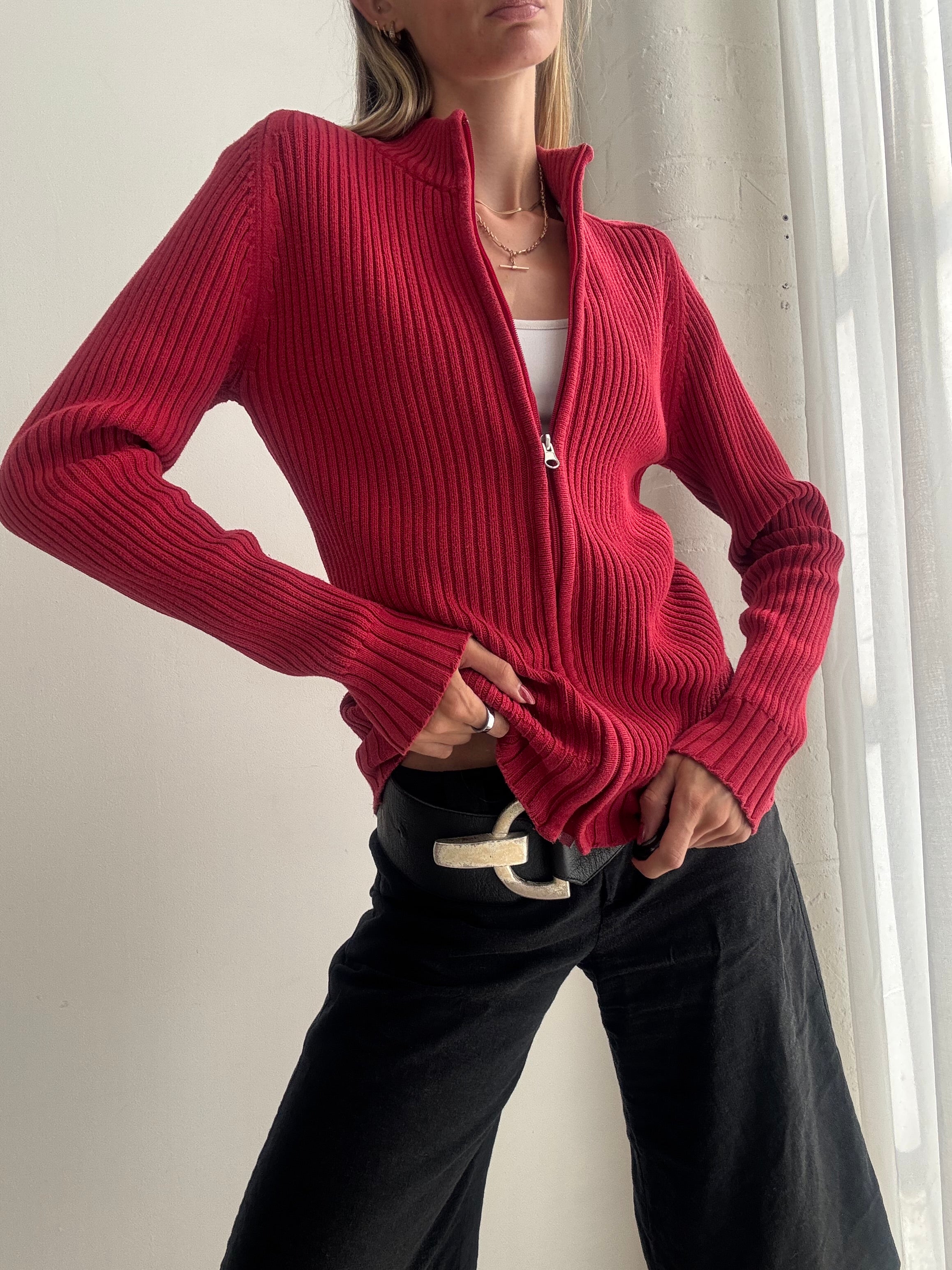 Vintage Y2K Red Ribbed Zip Up Cardigan - Size M