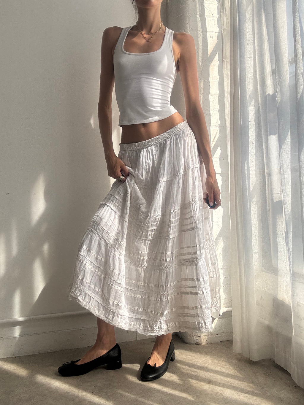 Vintage Y2k White Cotton & Lace Tiered Maxi Skirt - Size S/M