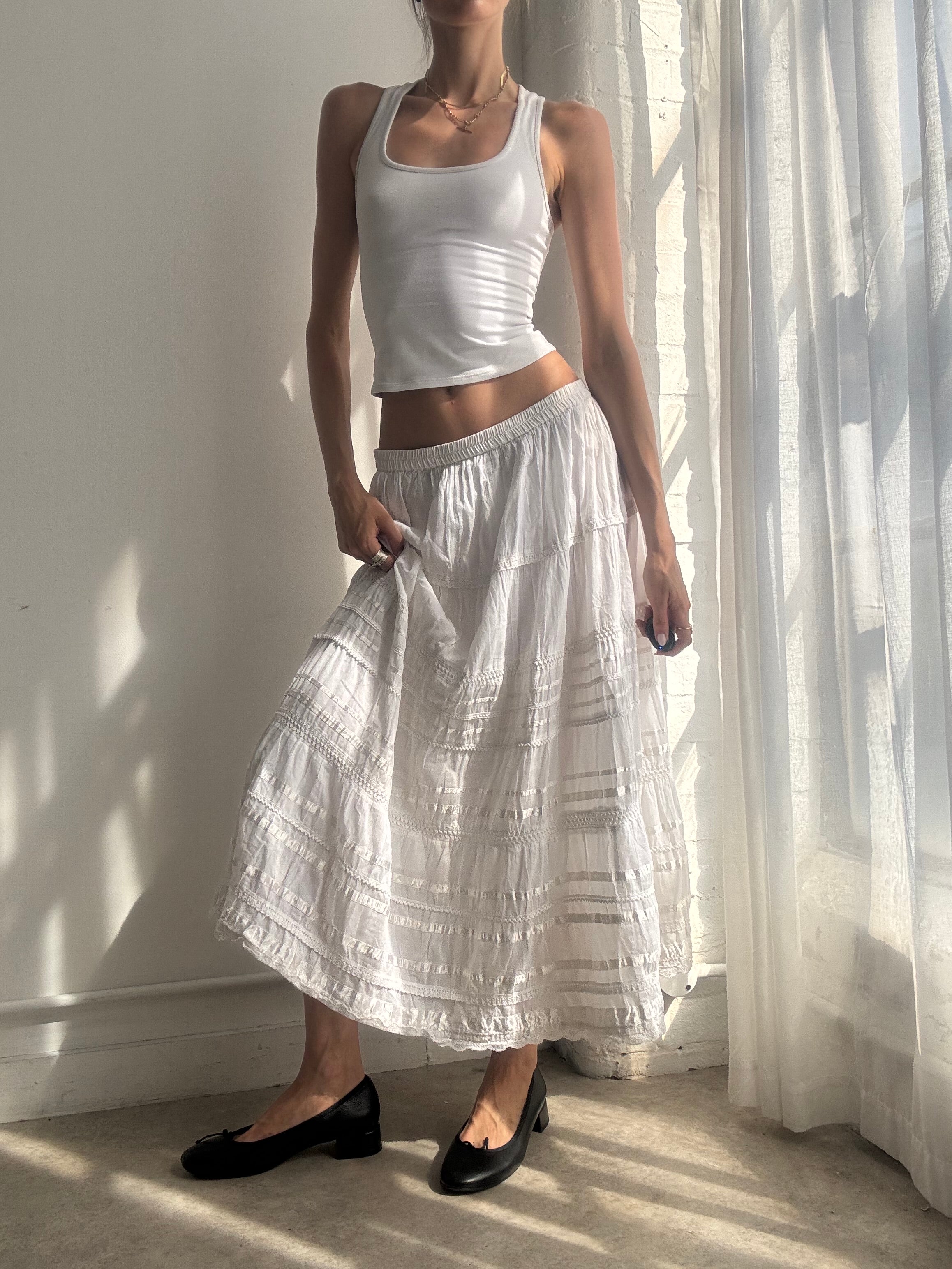 Vintage Y2k White Cotton & Lace Tiered Maxi Skirt - Size S/M