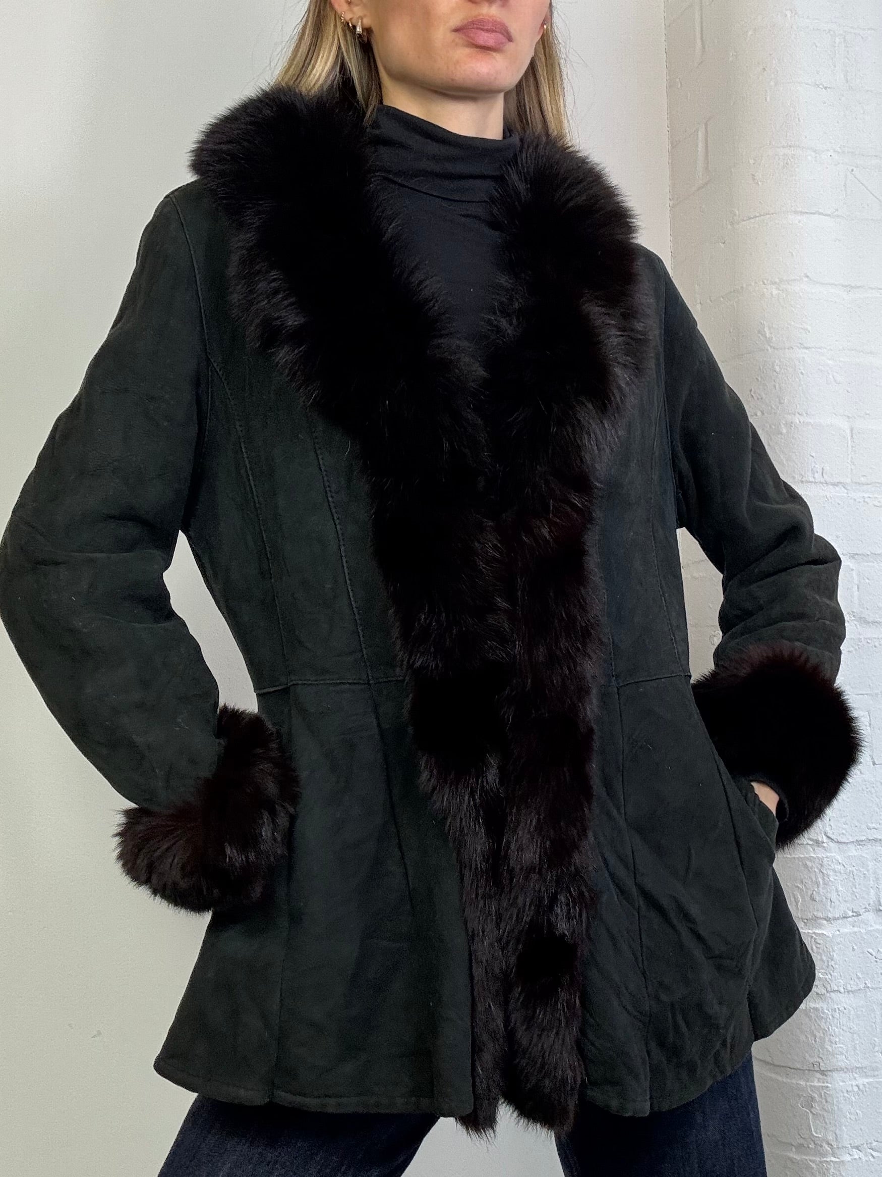 Vintage 90s black sheepskin coat with fox fur trim