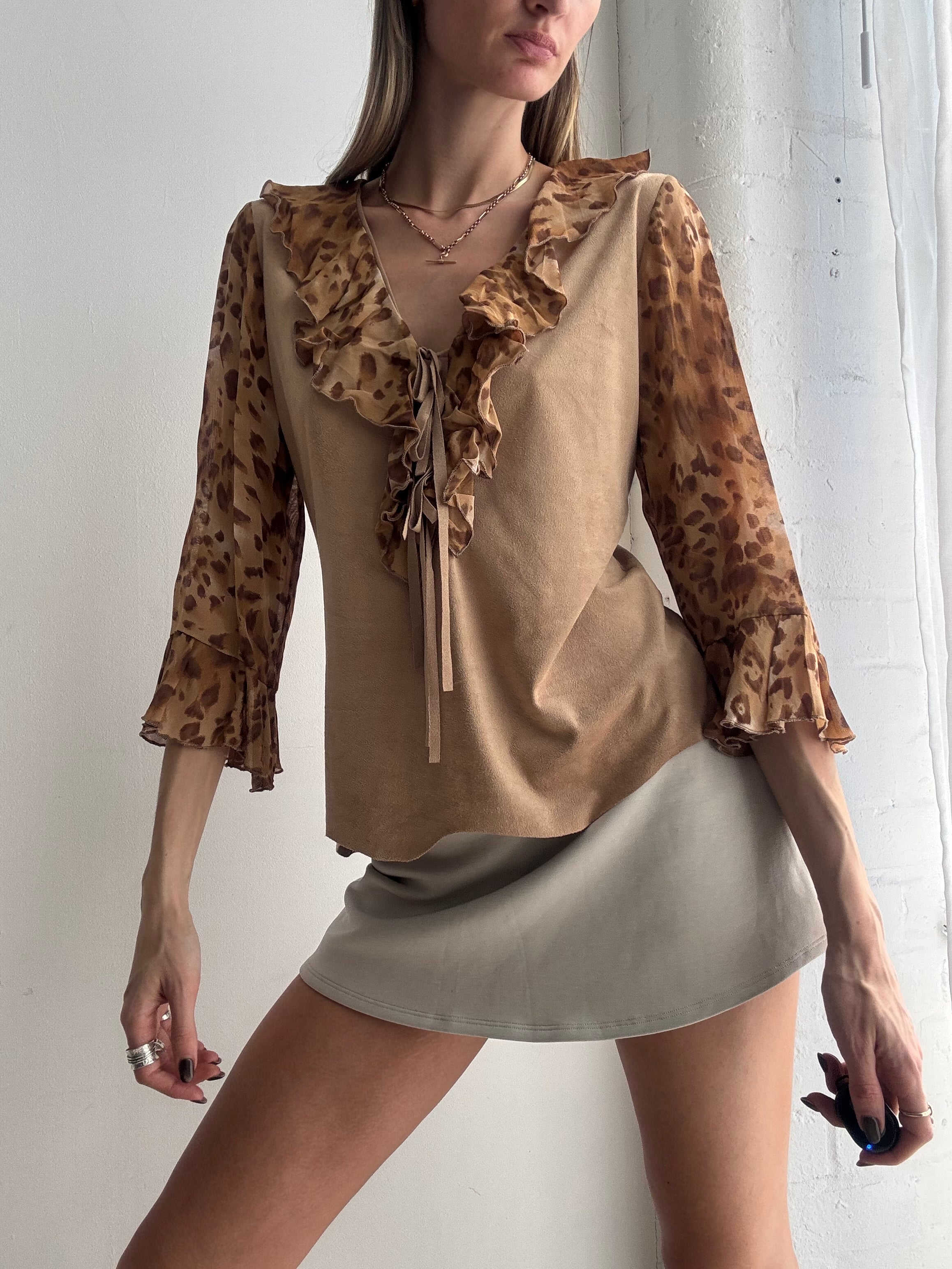 Vintage Y2K leopard ruffle blouse - Size M