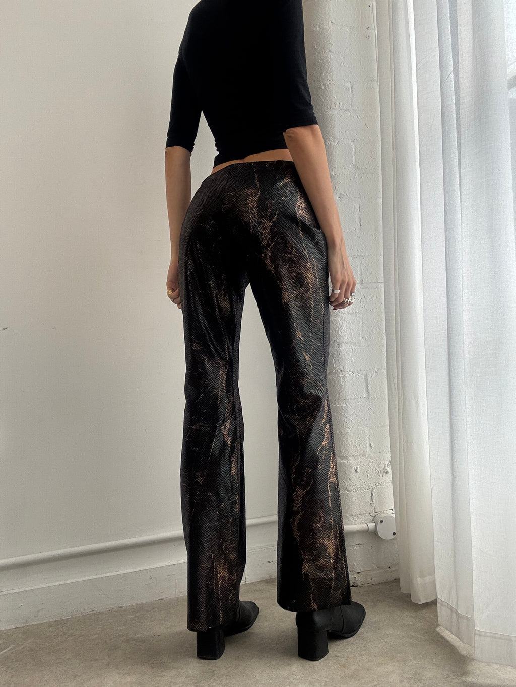 Vintage Y2K Brown Metallic Snake Print Low Rise Trousers - Size S