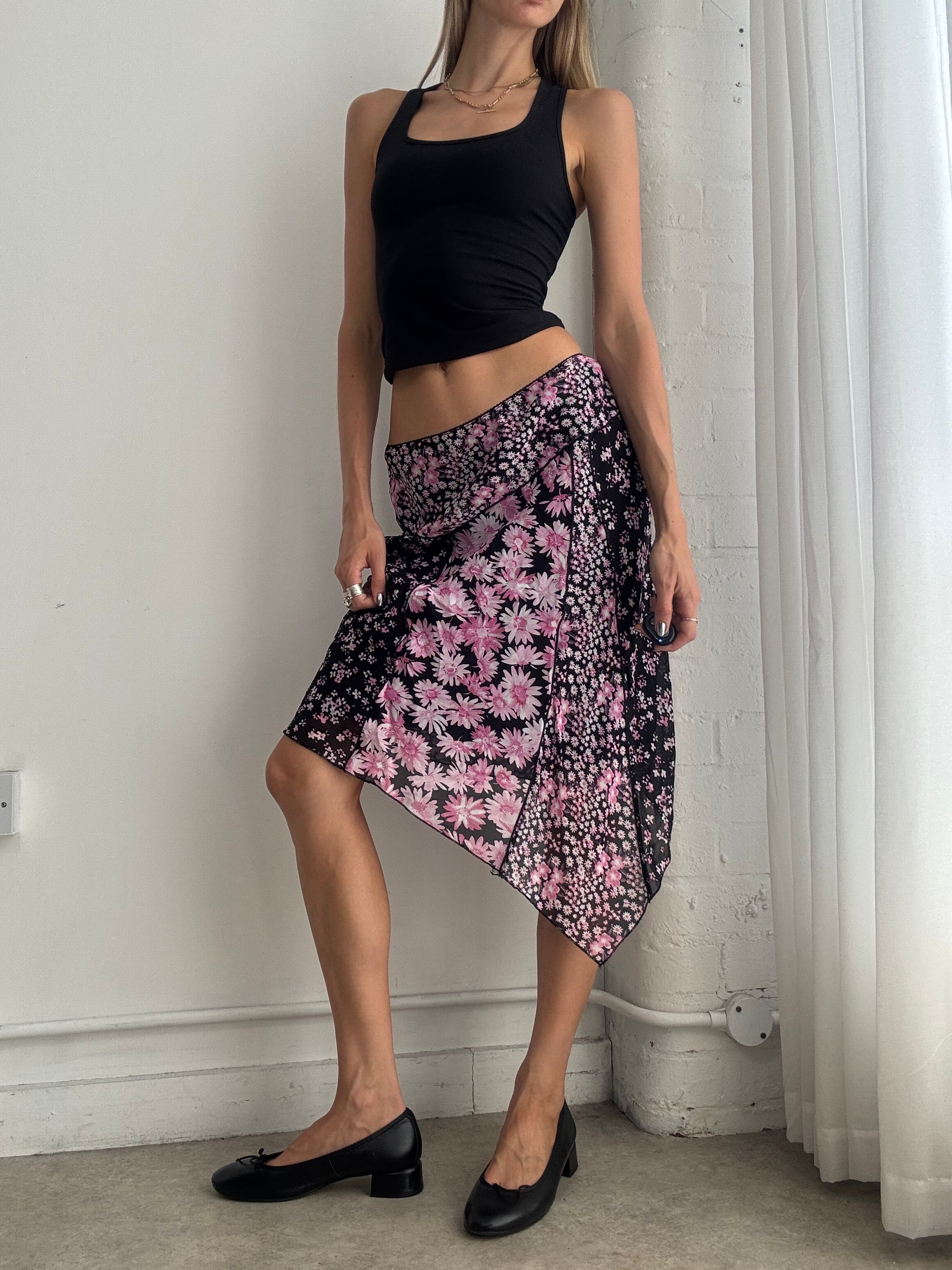 Vintage Y2K Pink Floral Asymmetric Midi Skirt – Bias Cut Handkerchief Hem Skirt - Size XS