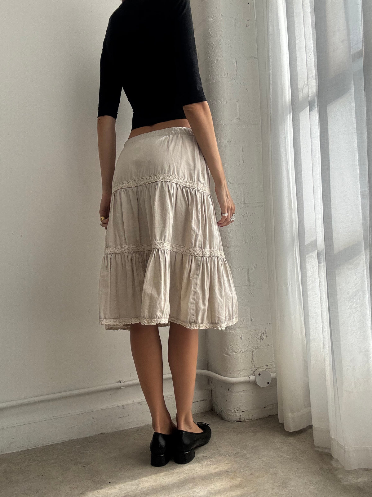 Vintage Y2K Beige Tiered Ruffle Midi Skirt - Size XS/S