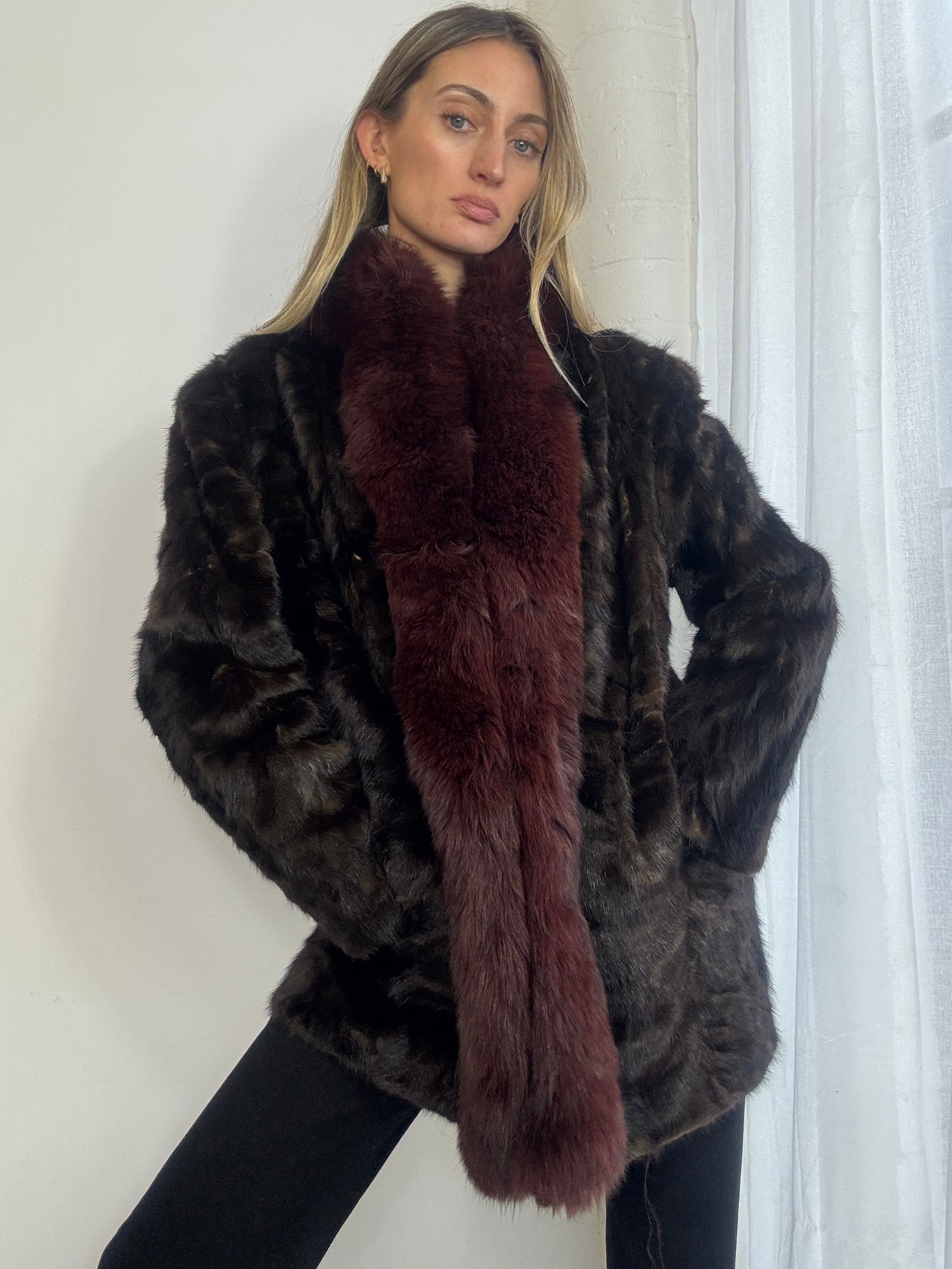 Vintage 90s brown & burgundy fur trim coat