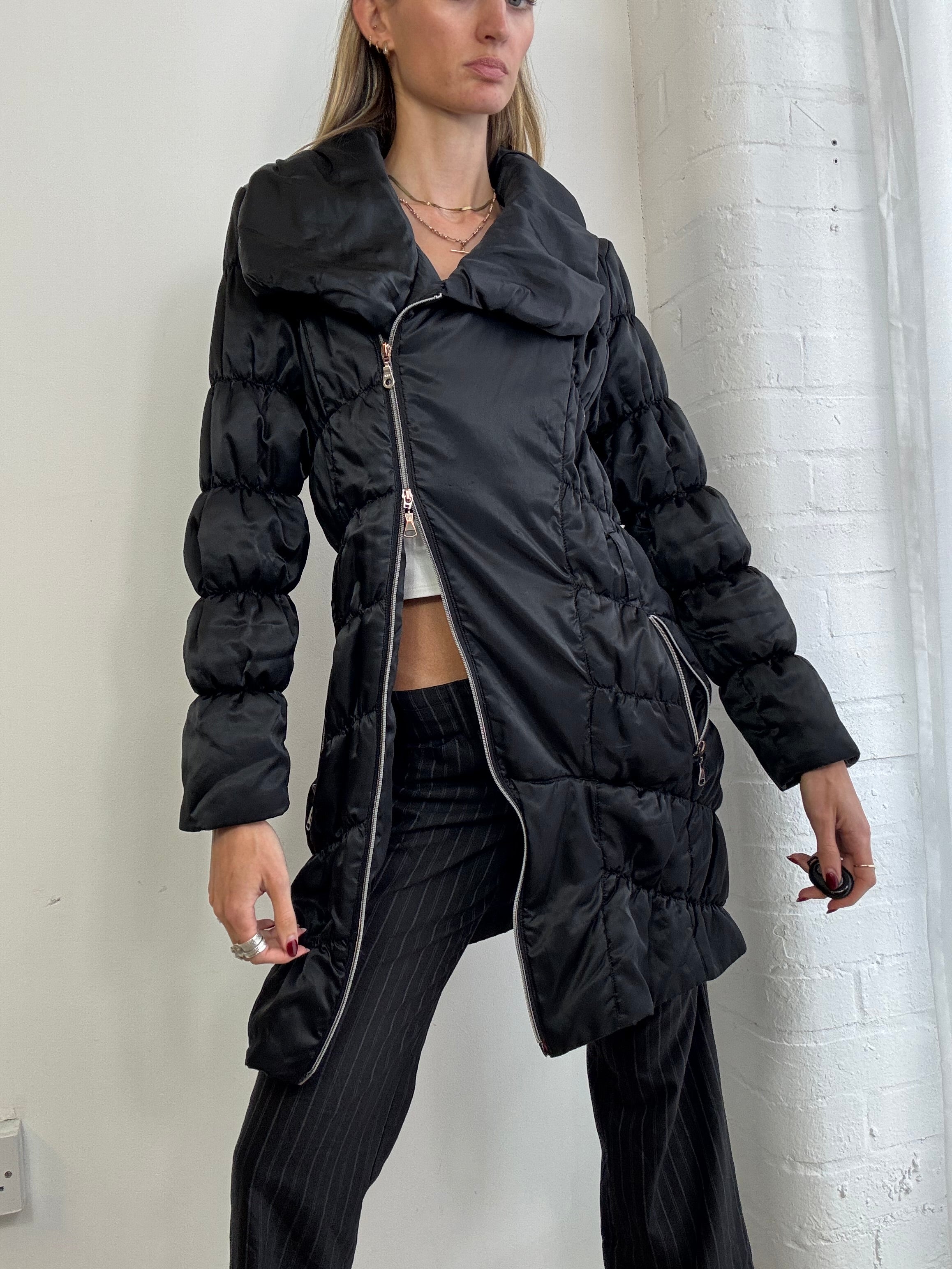 Vintage Y2K asymmetric zip up puffer coat black