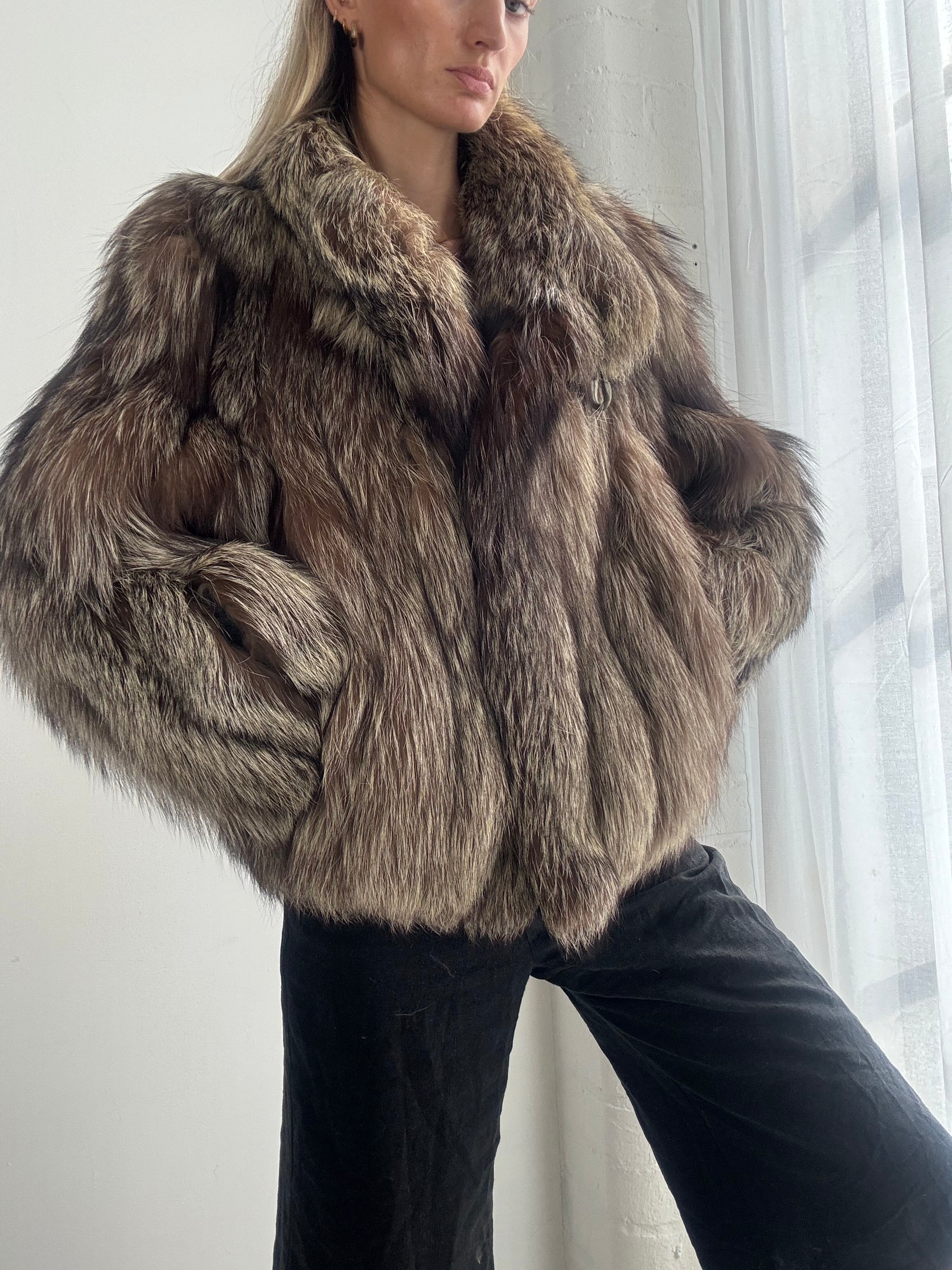 Vintage 90s Brown Fox Fur coat - Size S