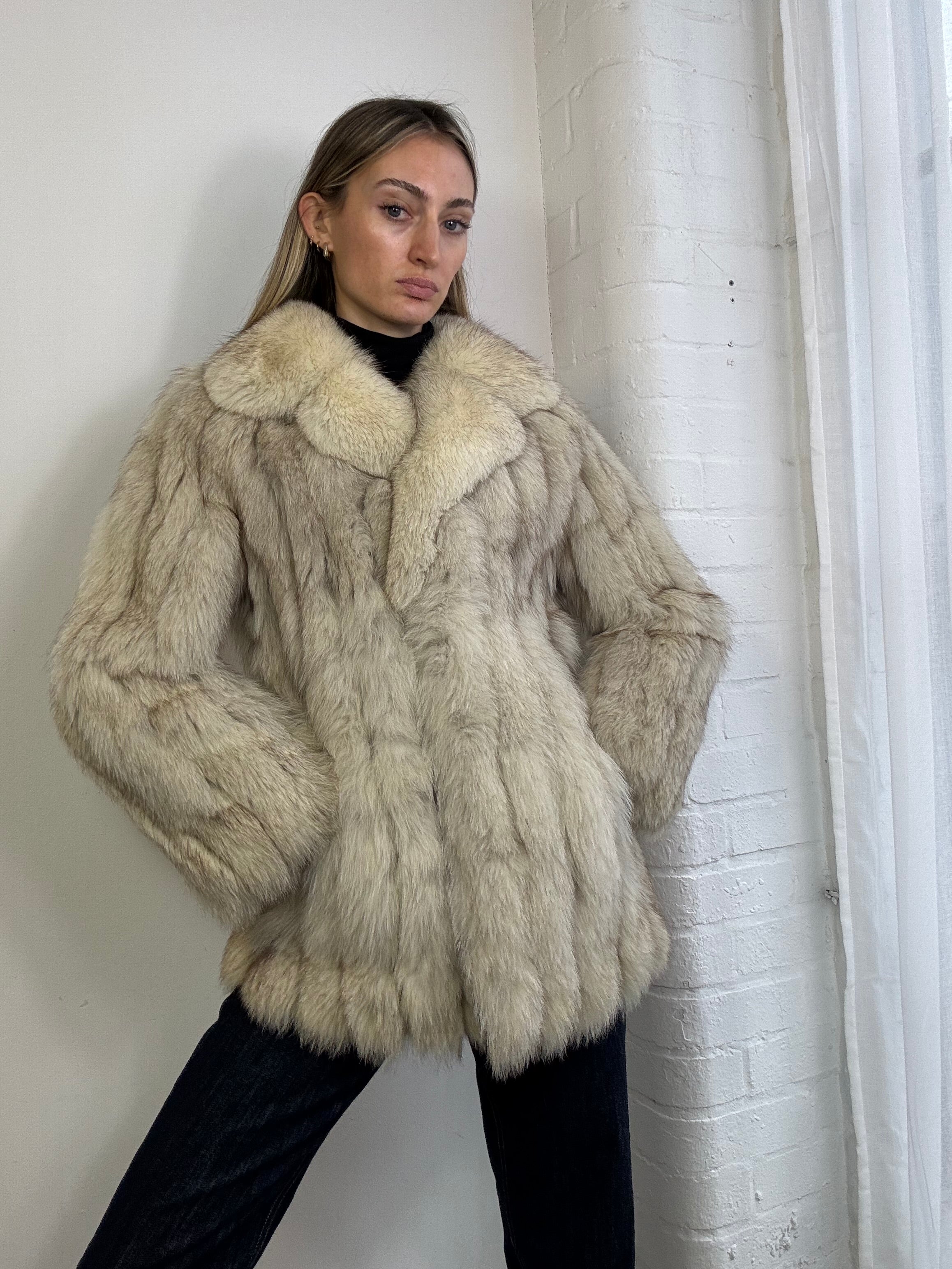 Vintage 90s white fox fur coat