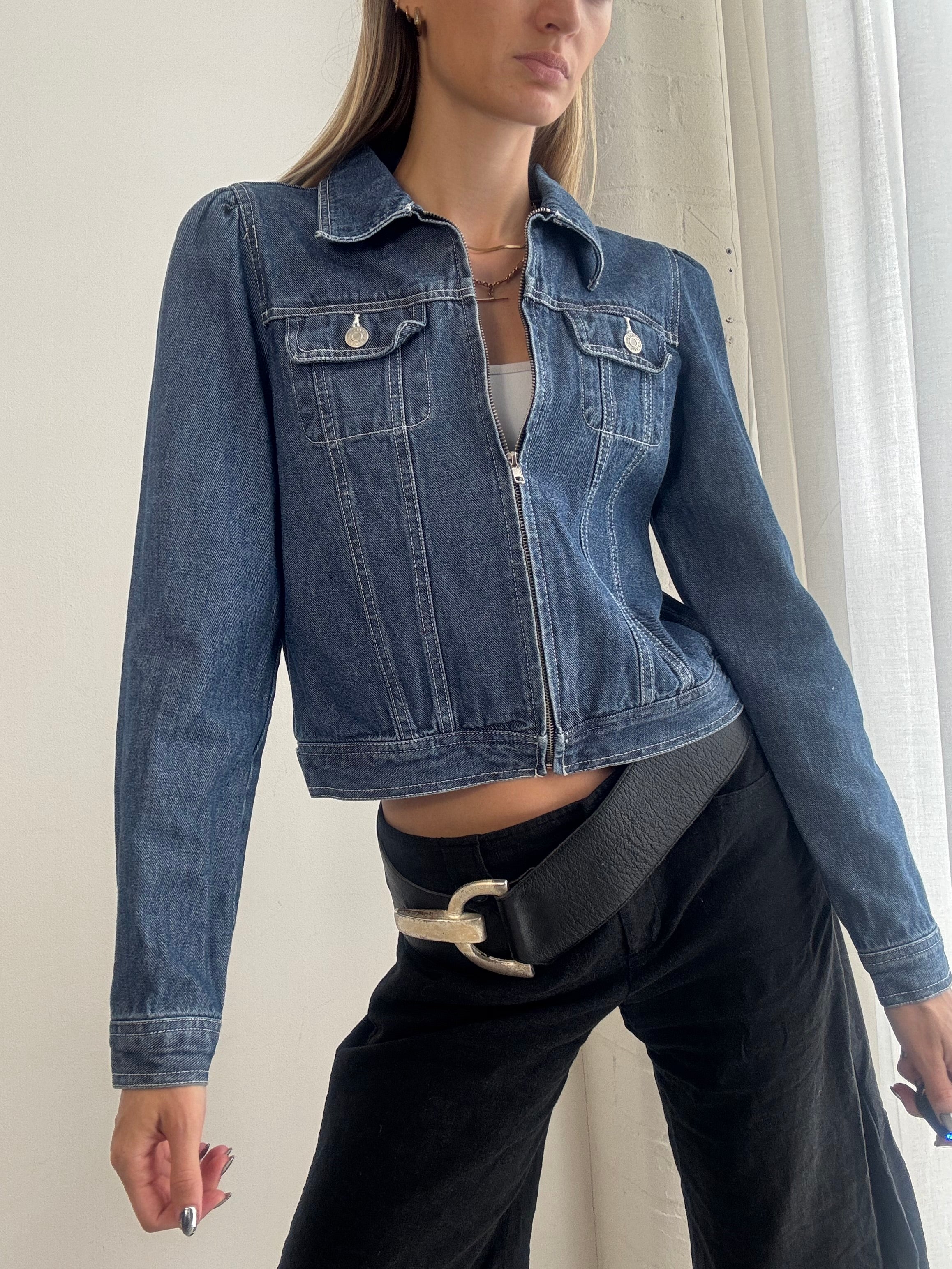 Vintage Y2K Zip Up Denim Jacket – Fitted Blue Jean Jacket - Size S