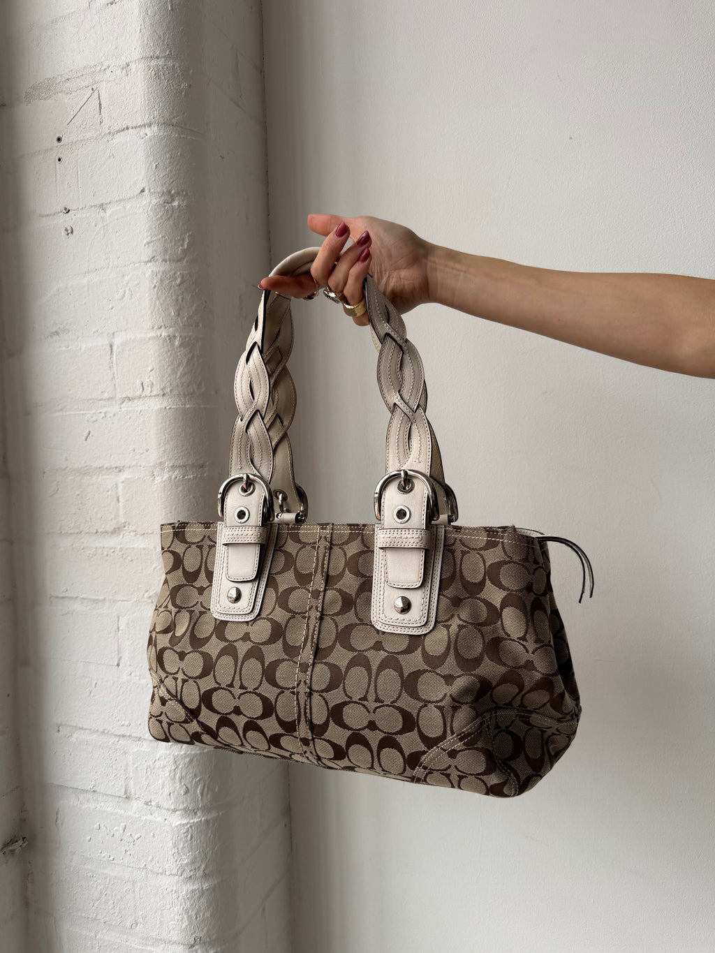 Vintage Y2K coach monogram shoulder bag brown & white leather