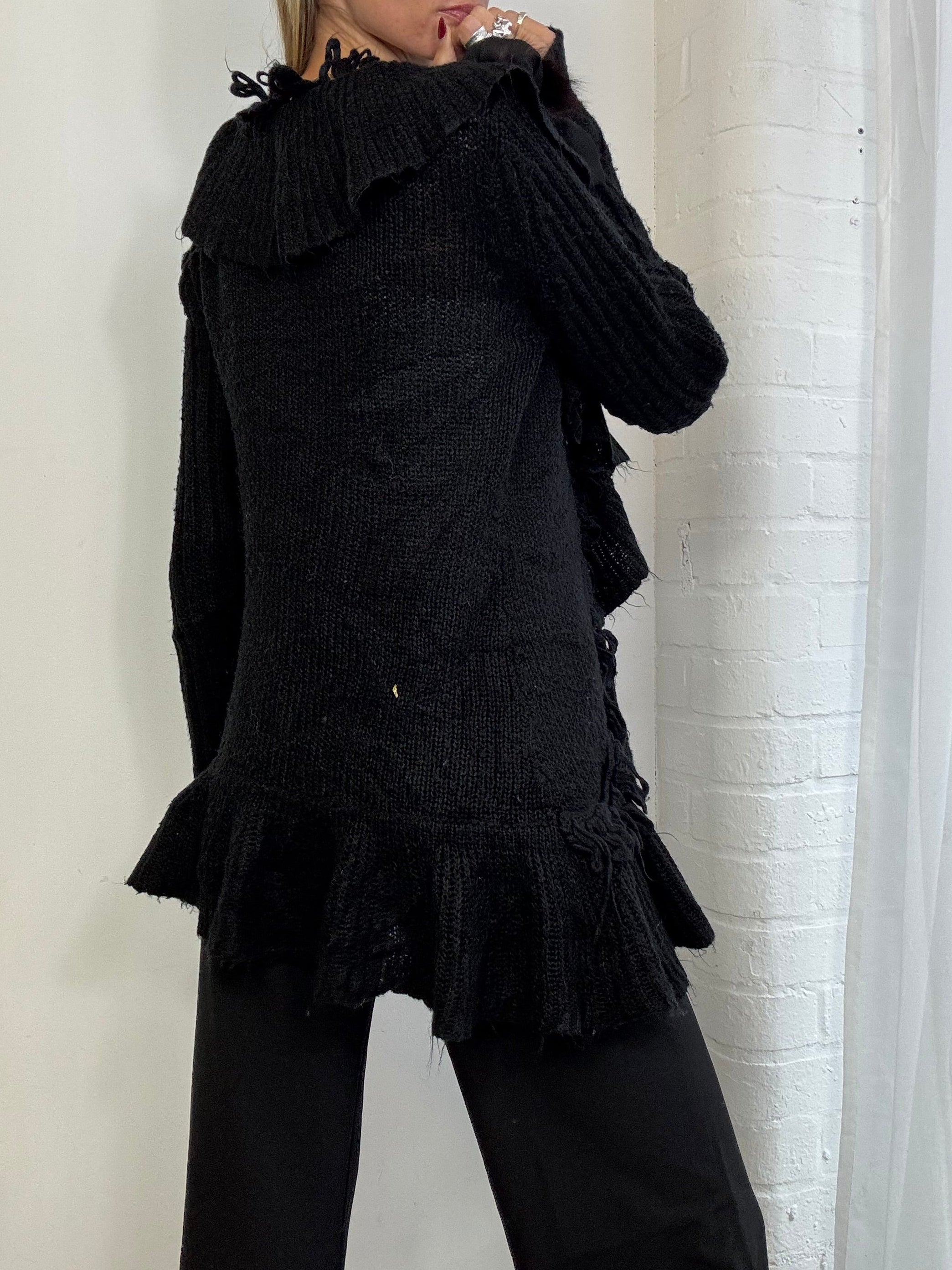 Vintage Y2K black knitted ruffle cardigan