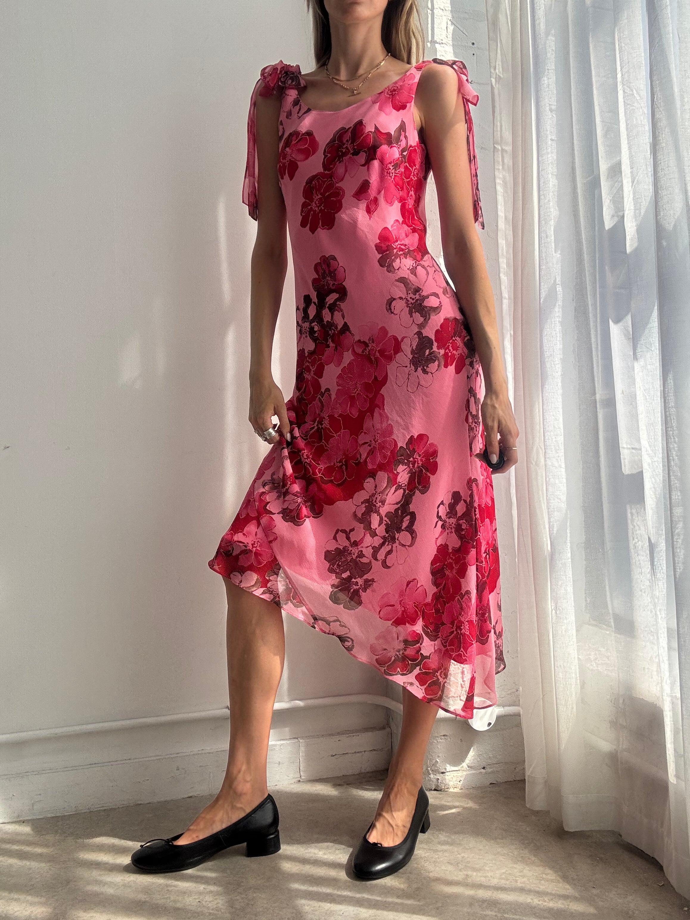 Vintage Y2K Pink Floral Silk Handkerchief Midi Dress - Size M