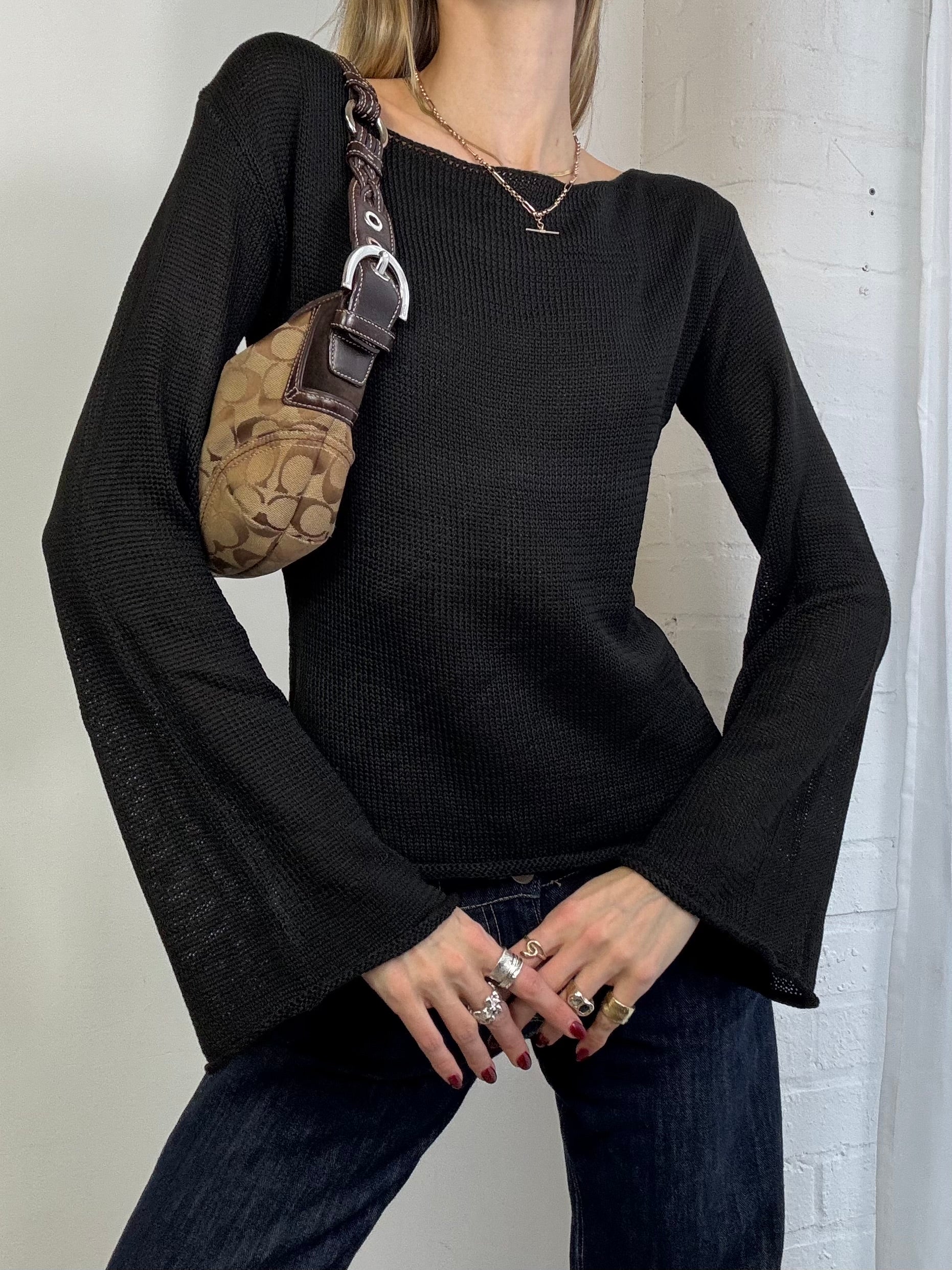 Vintage Y2K black knitted jumper bell sleeves