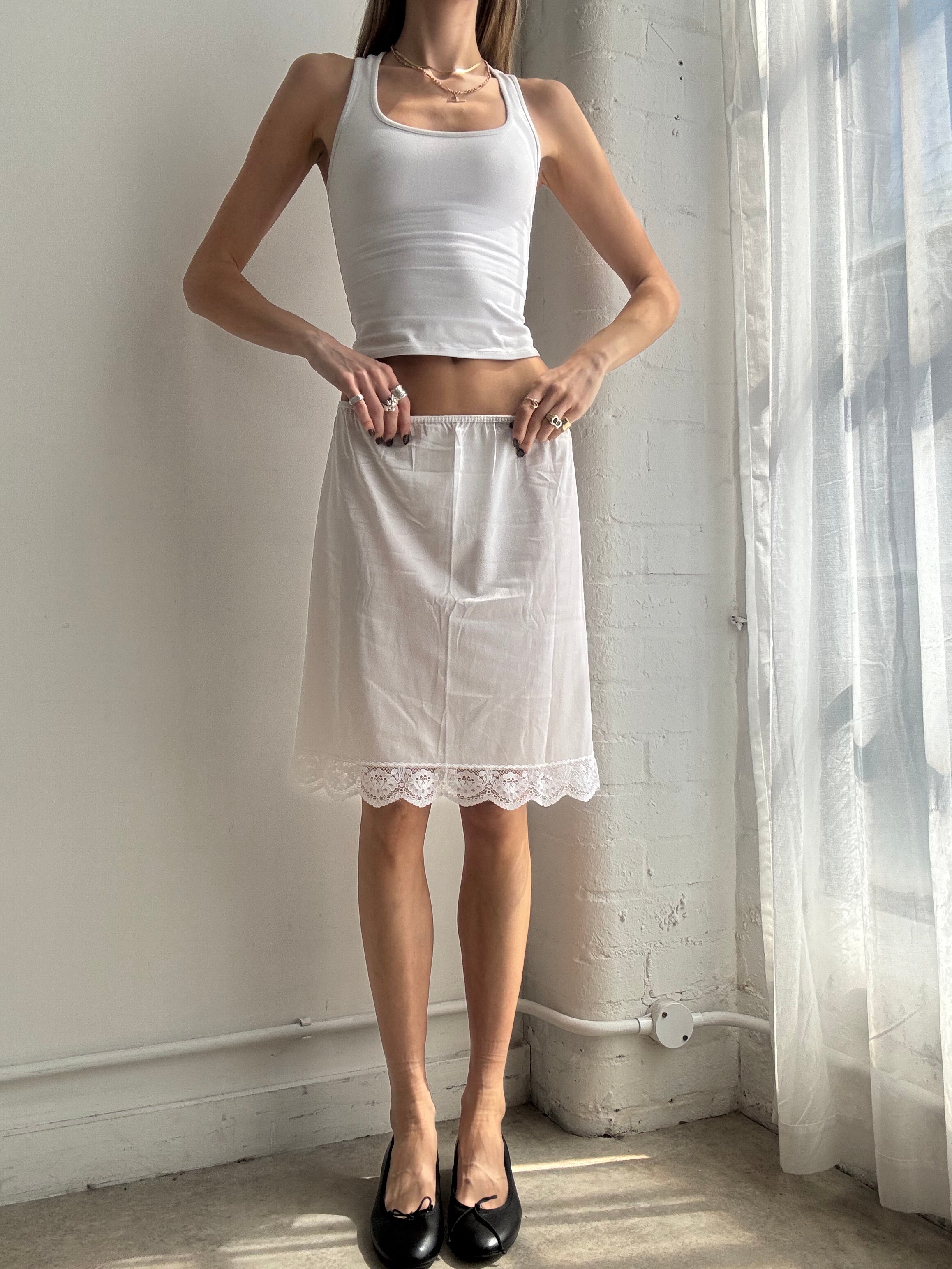 Vintage 90's white lace trim midi skirt - Size XS/S