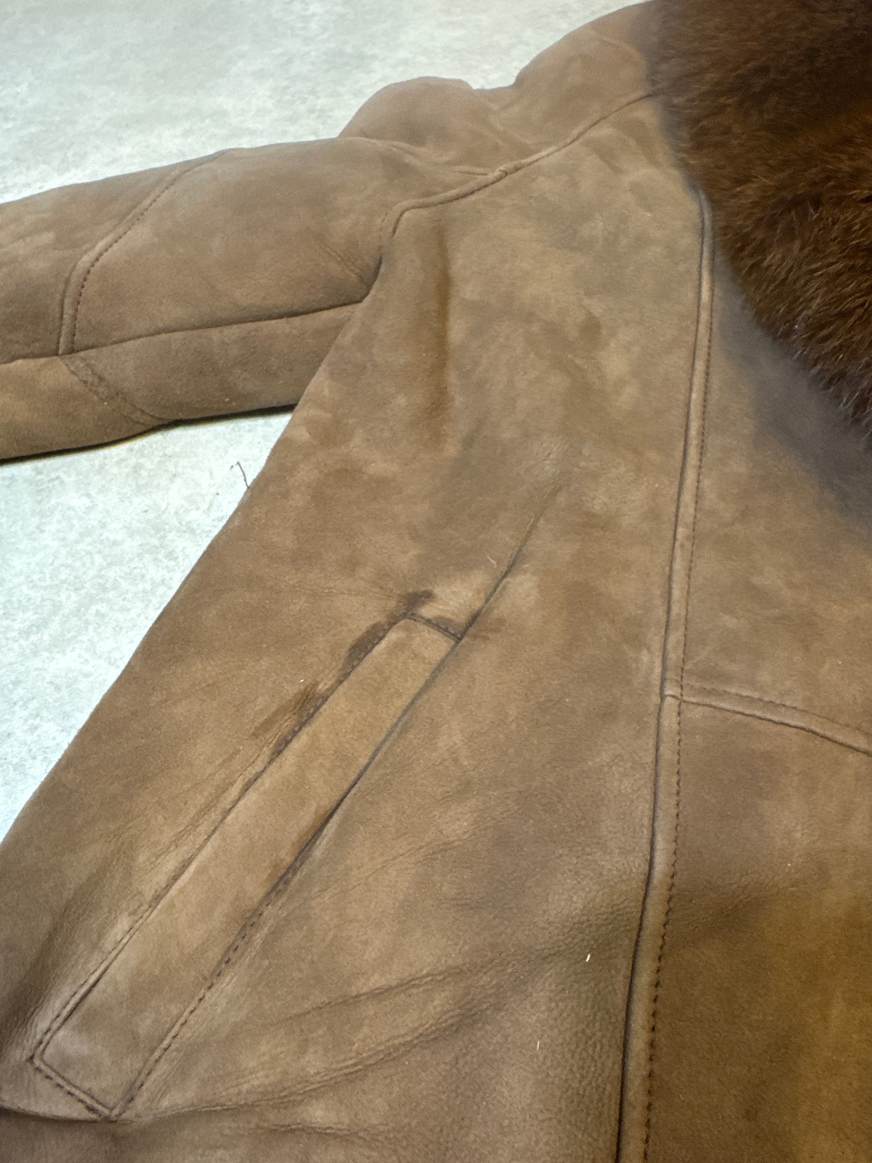 Vintage 90s sheepskin coat with fox fur trim