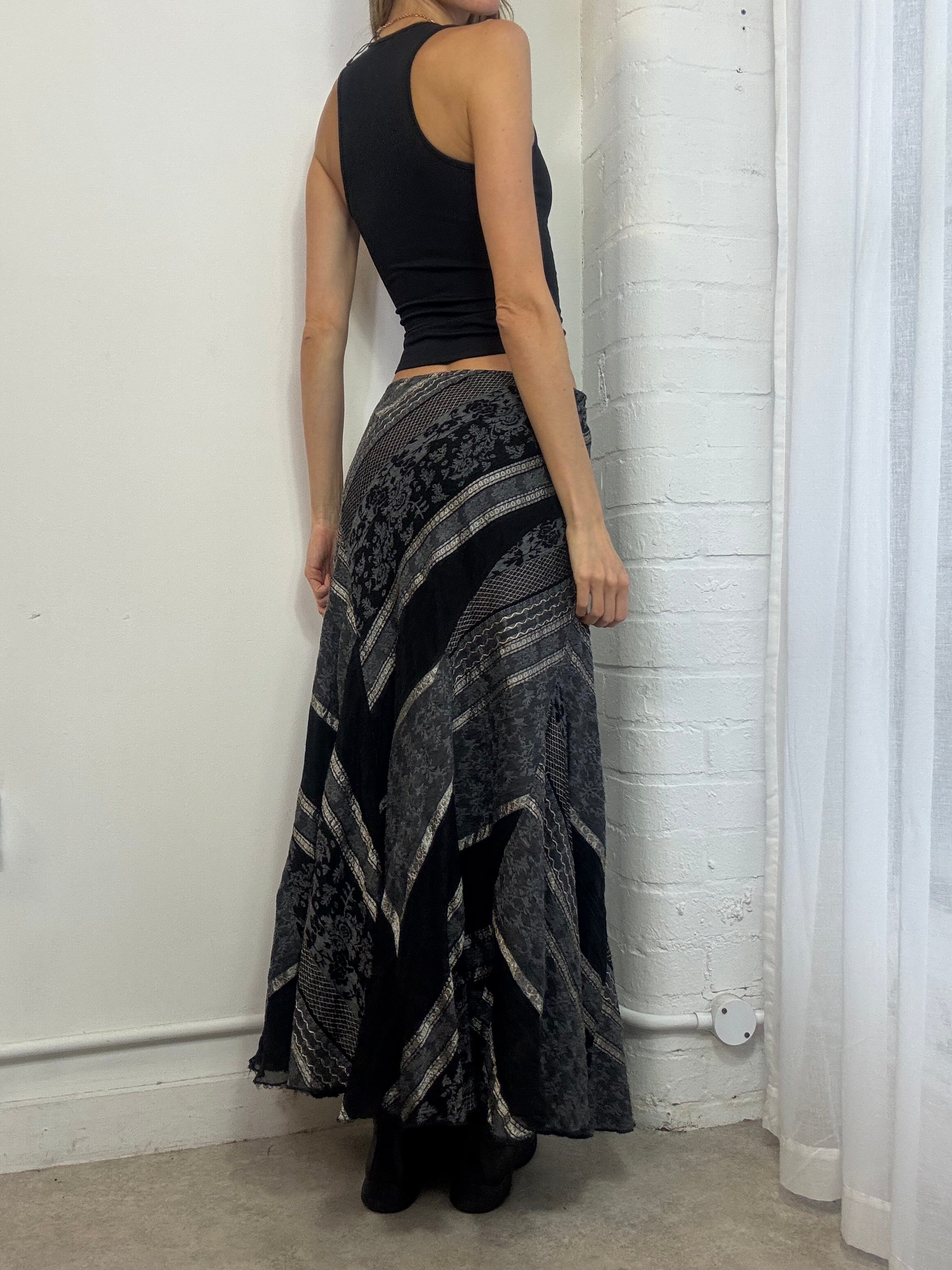 Vintage Y2K floral maxi skirt