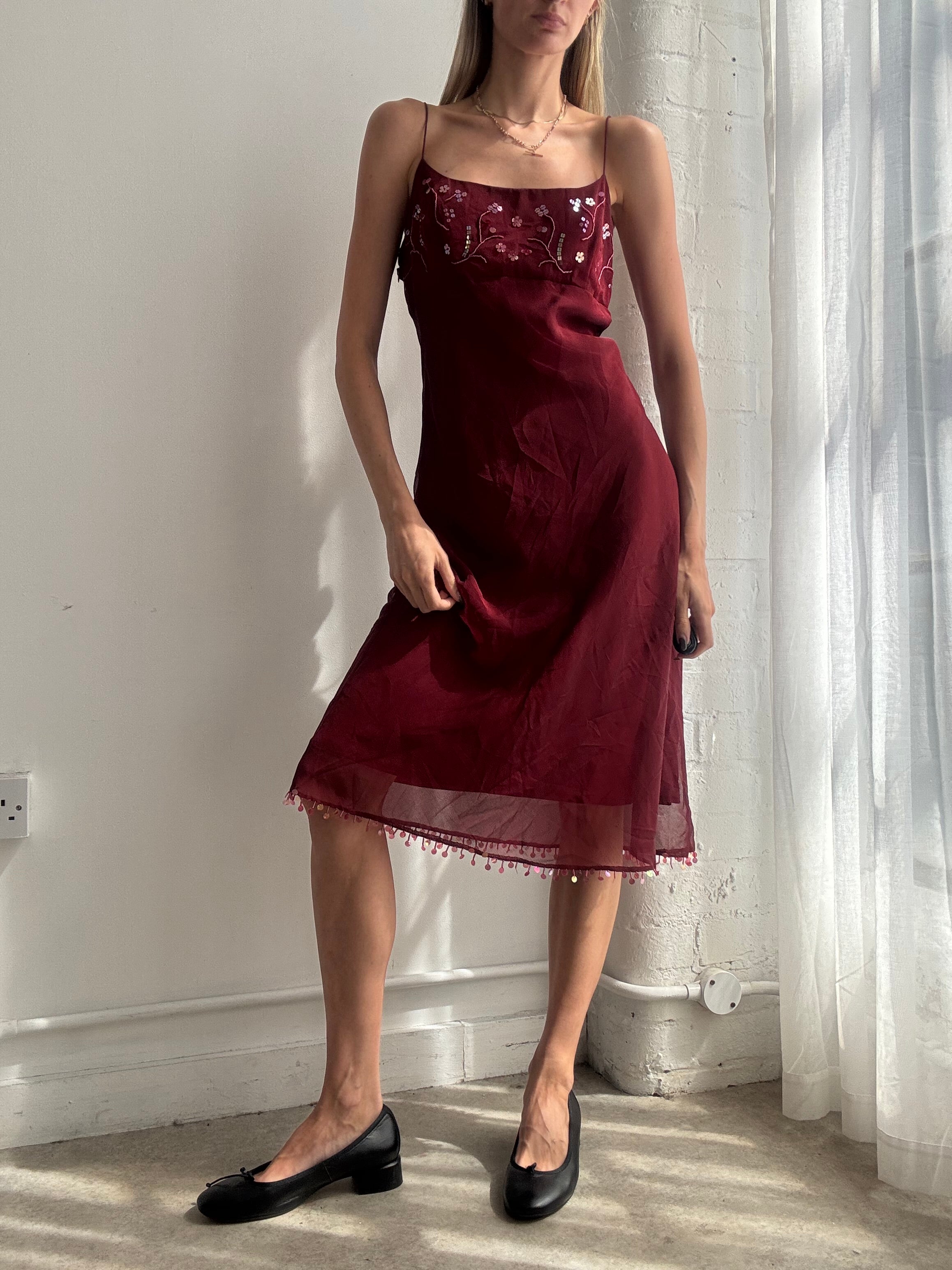 Vintage Y2K burgundy embellished mesh midi dress - Size M