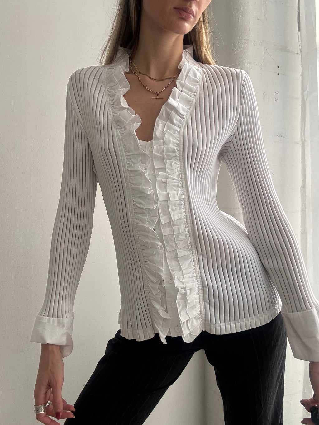 Vintage 90s white ruffle button up blouse