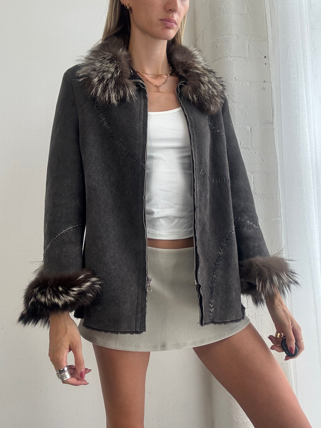 Vintage Y2k Grey Suede Real Fur Trim Zip Up Jacket - Size M