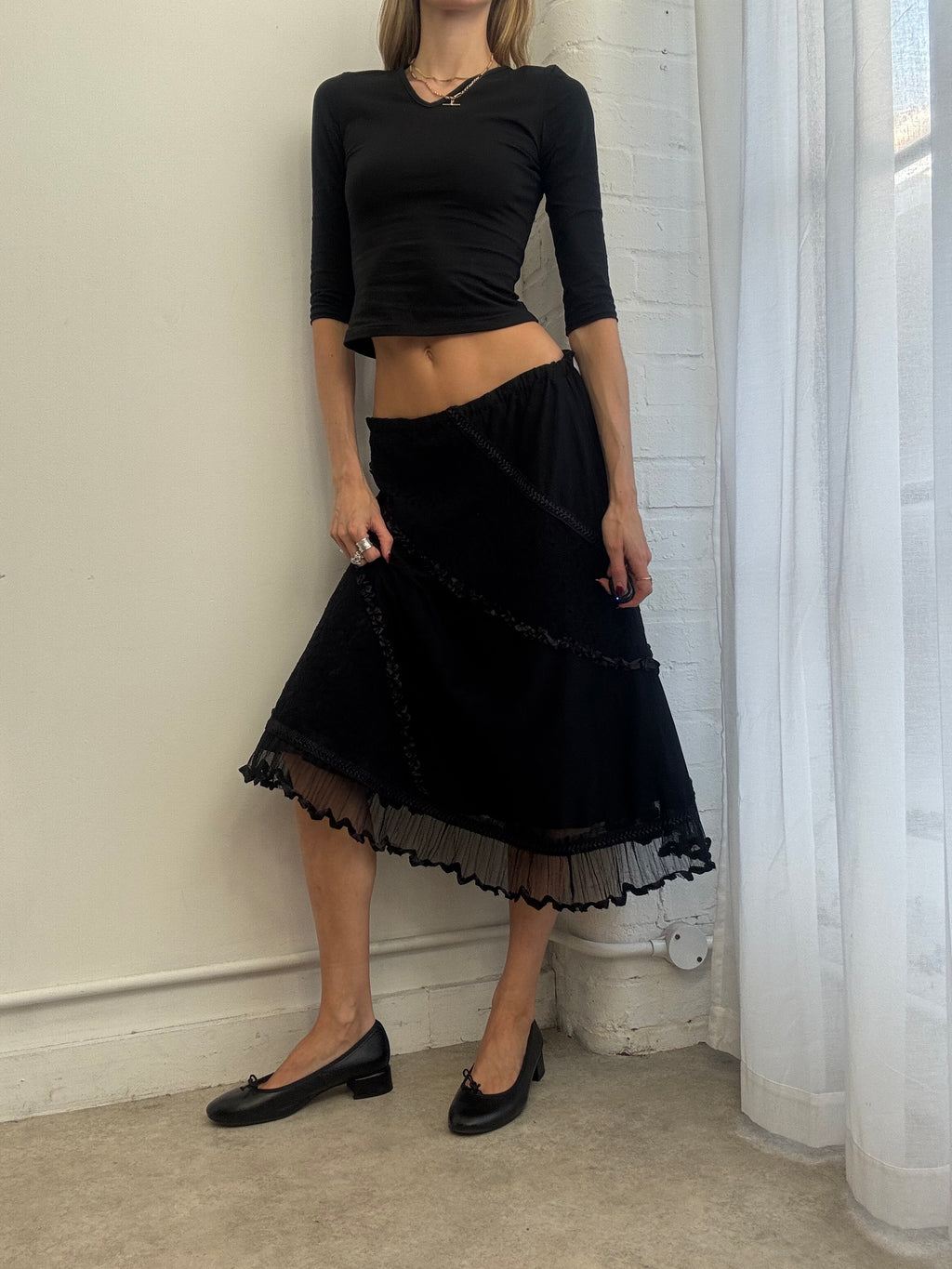 Vintage Y2K black lace midi skirt