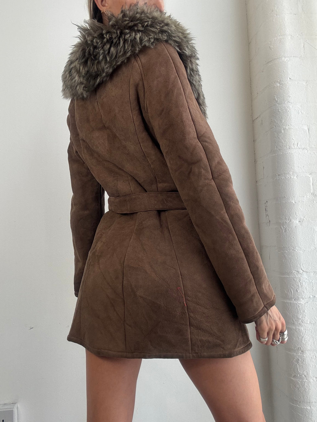 Vintage Y2K Brown Suede Sheepskin Belted Fur Collar Coat - Size M