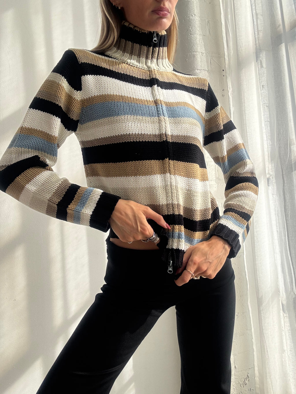 Vintage Y2K Neutral Striped Zip Up Knit Cardigan - Size M