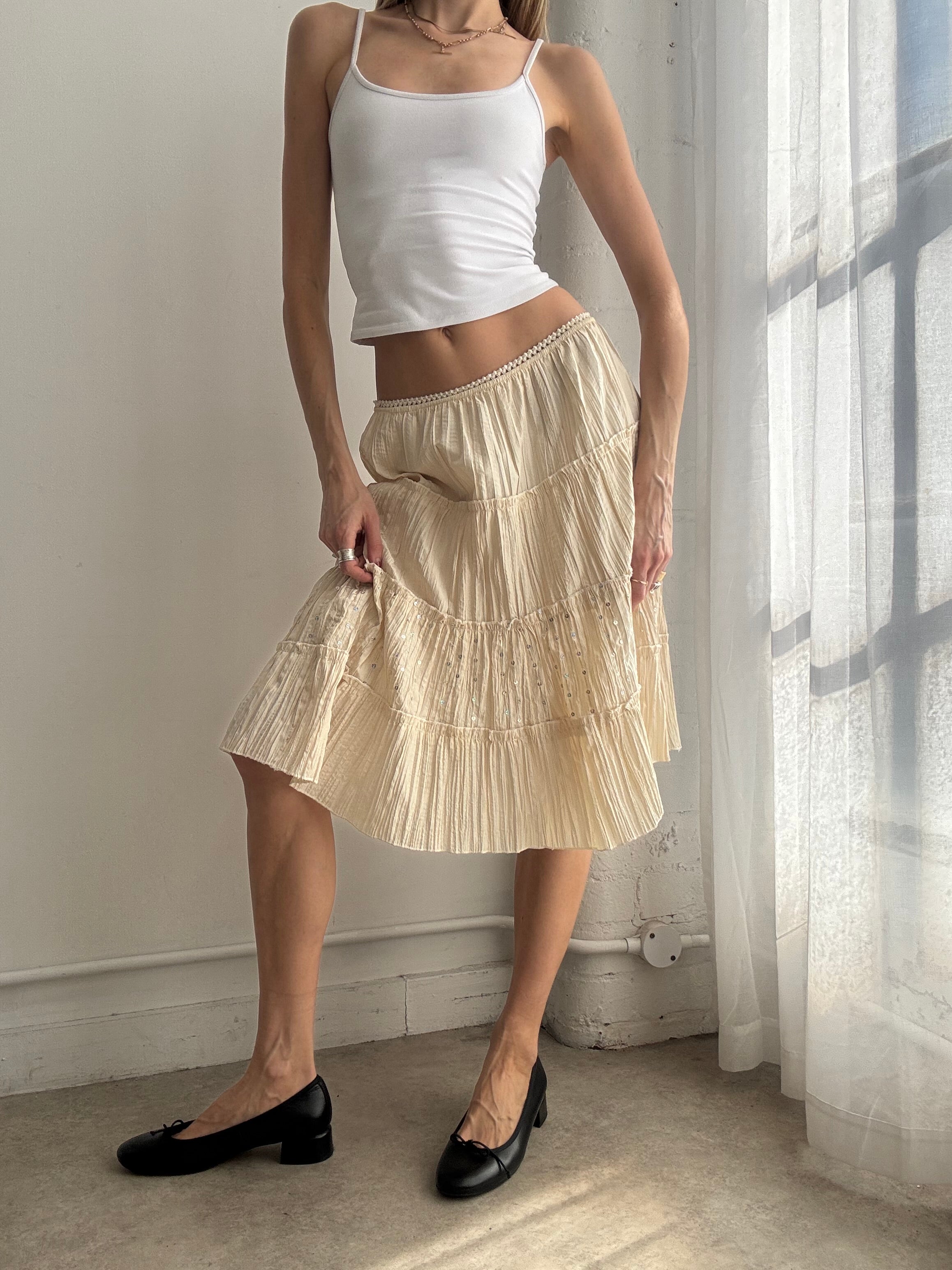 Vintage Y2K cream tiered midi skirt sequin
