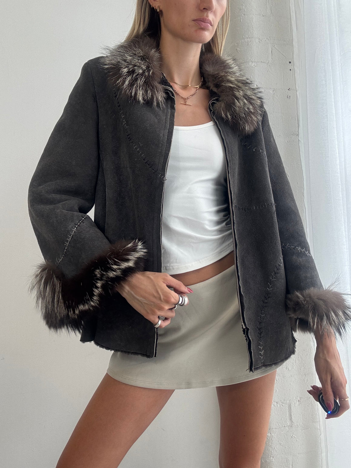 Vintage Y2k Grey Suede Real Fur Trim Zip Up Jacket - Size M