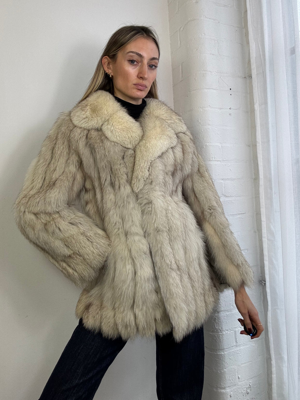 Vintage 90s white fox fur coat