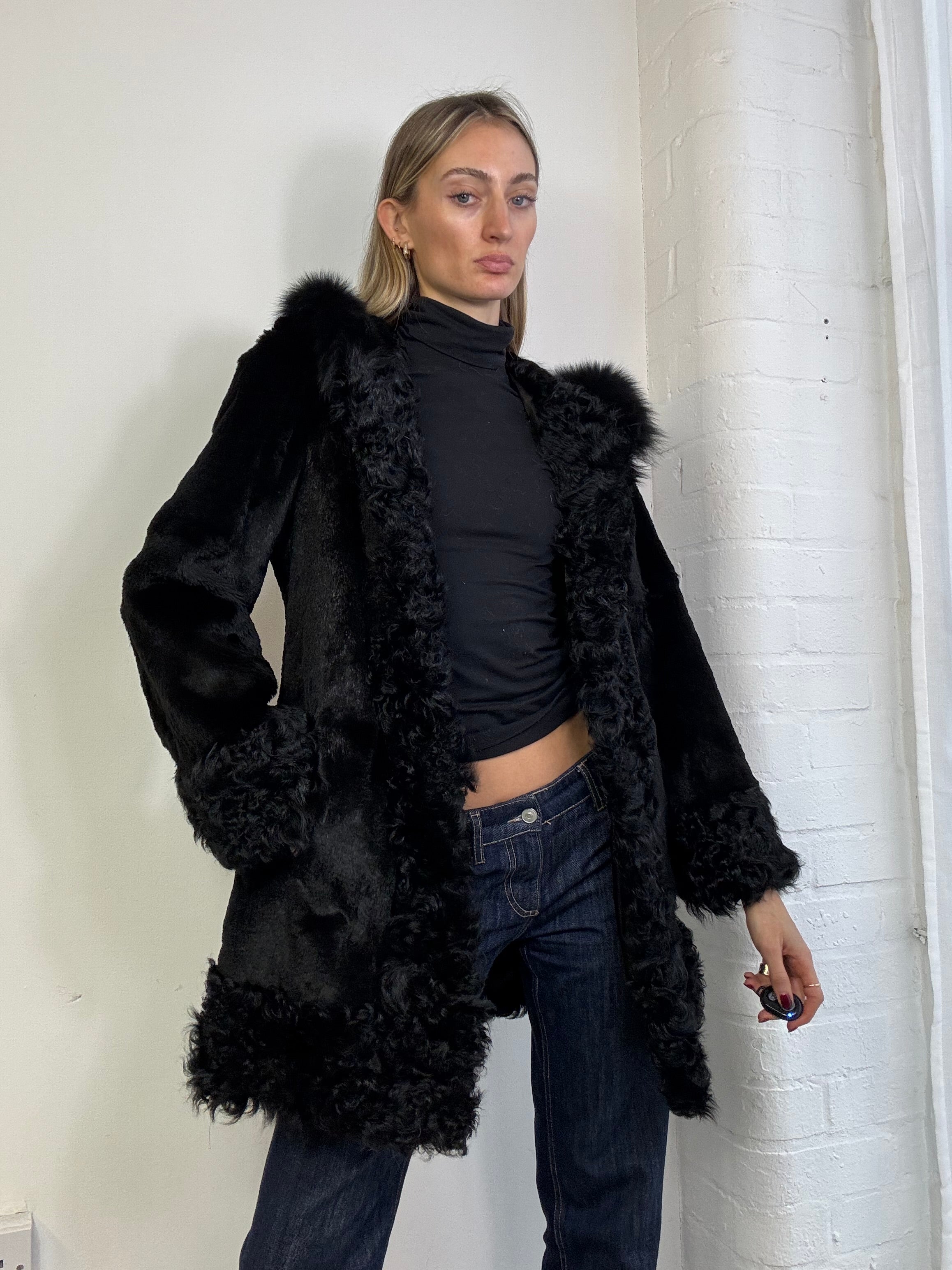 Vintage 90s hooded fur coat black