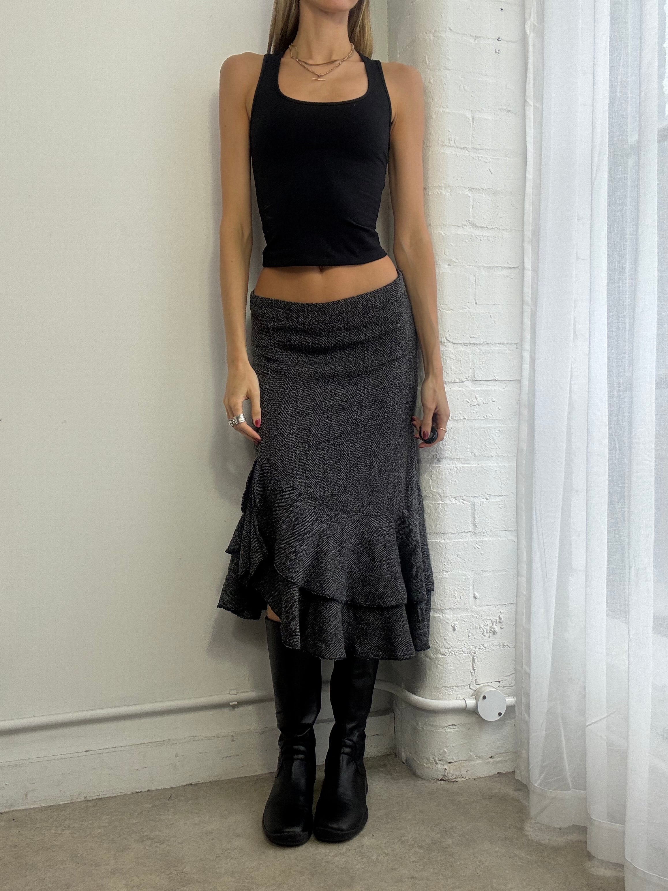 Vintage Y2K grey woven midi skirt ruffle office