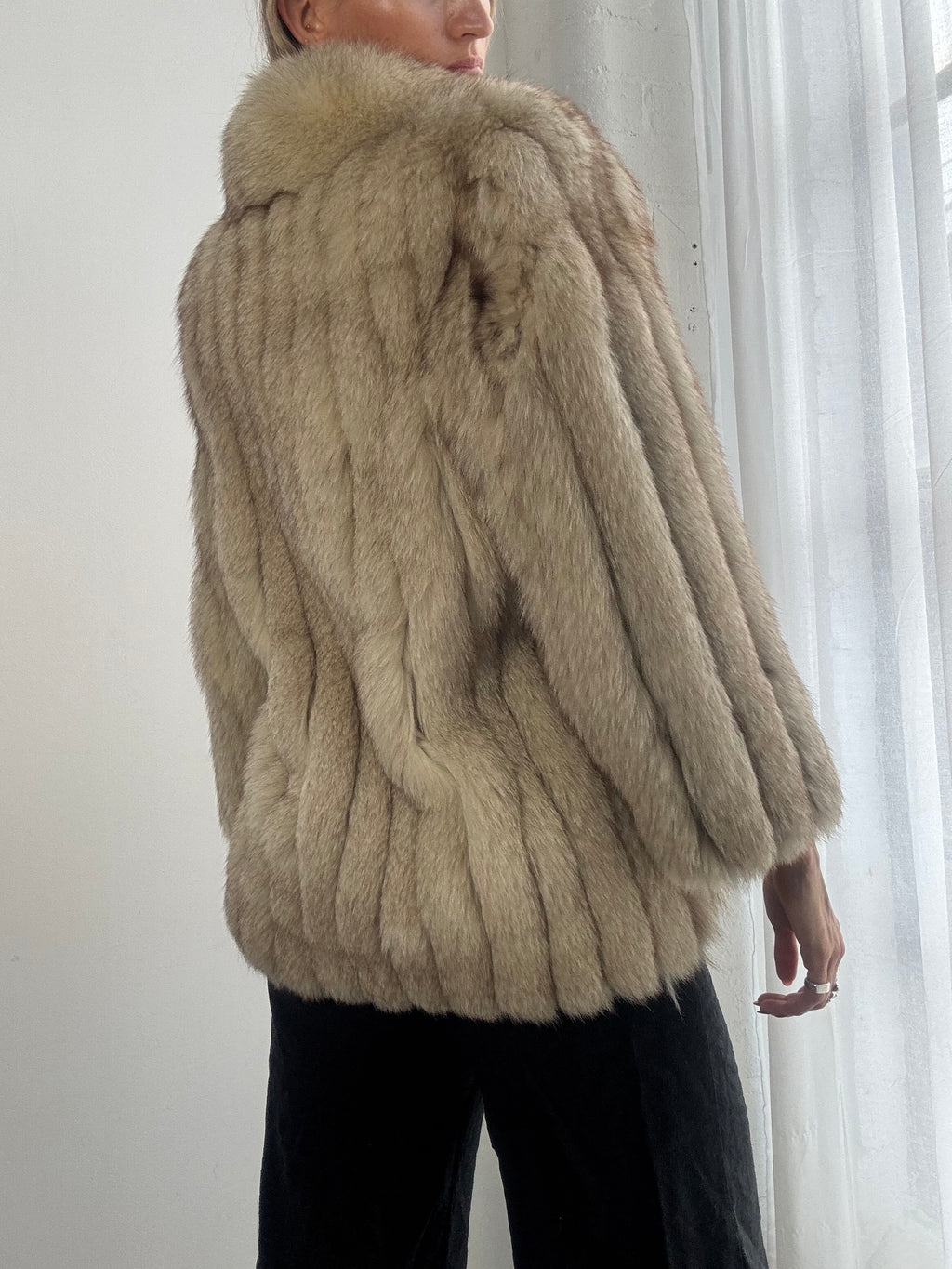 Vintage 90s Cream Fox Fur Oversized Jacket - Size XS