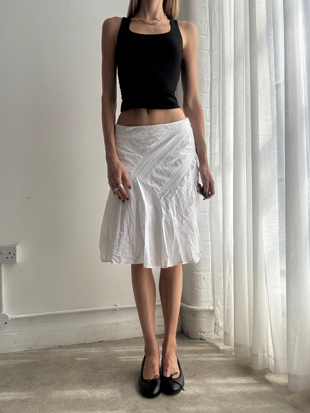 Vintage white ruffle midi skirt - size XS/S
