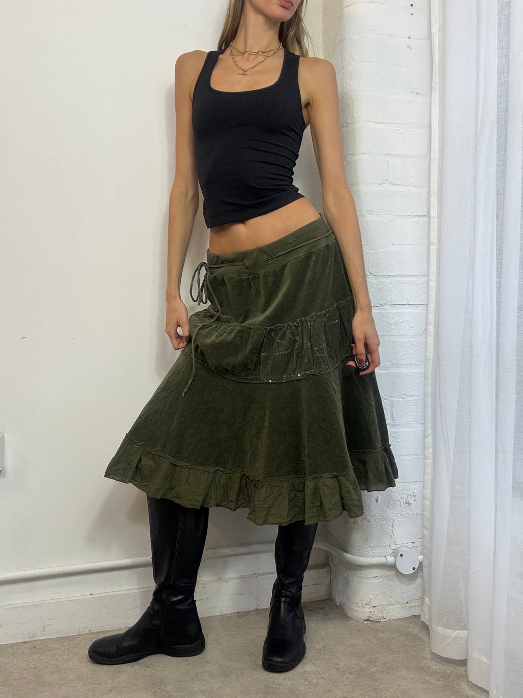 Vintage Y2K khaki green ruffle midi skirt