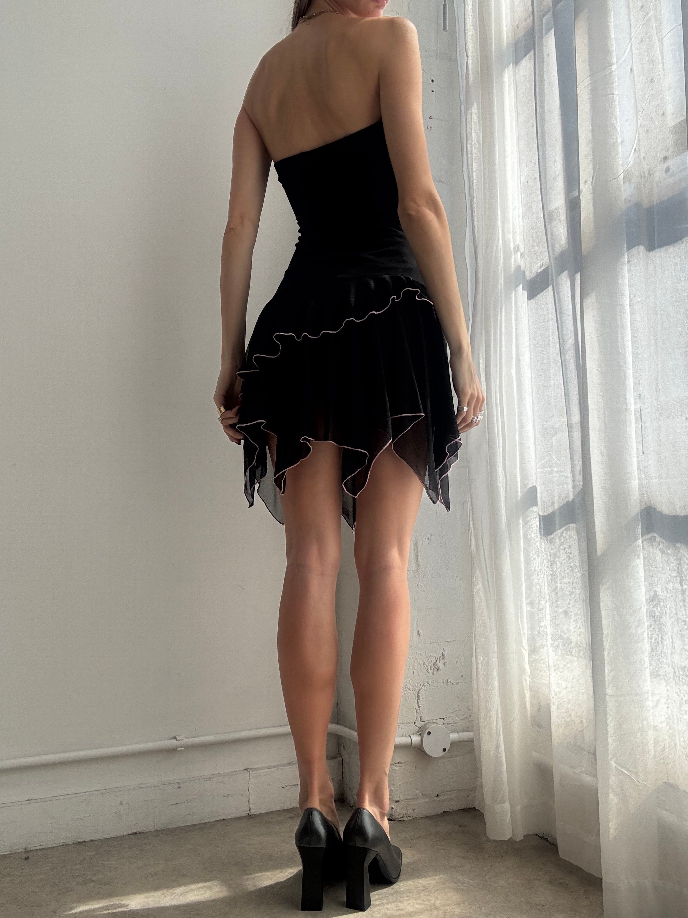 Vintage Y2K black strapless asymmetrical ruffle mini dress - Size XS