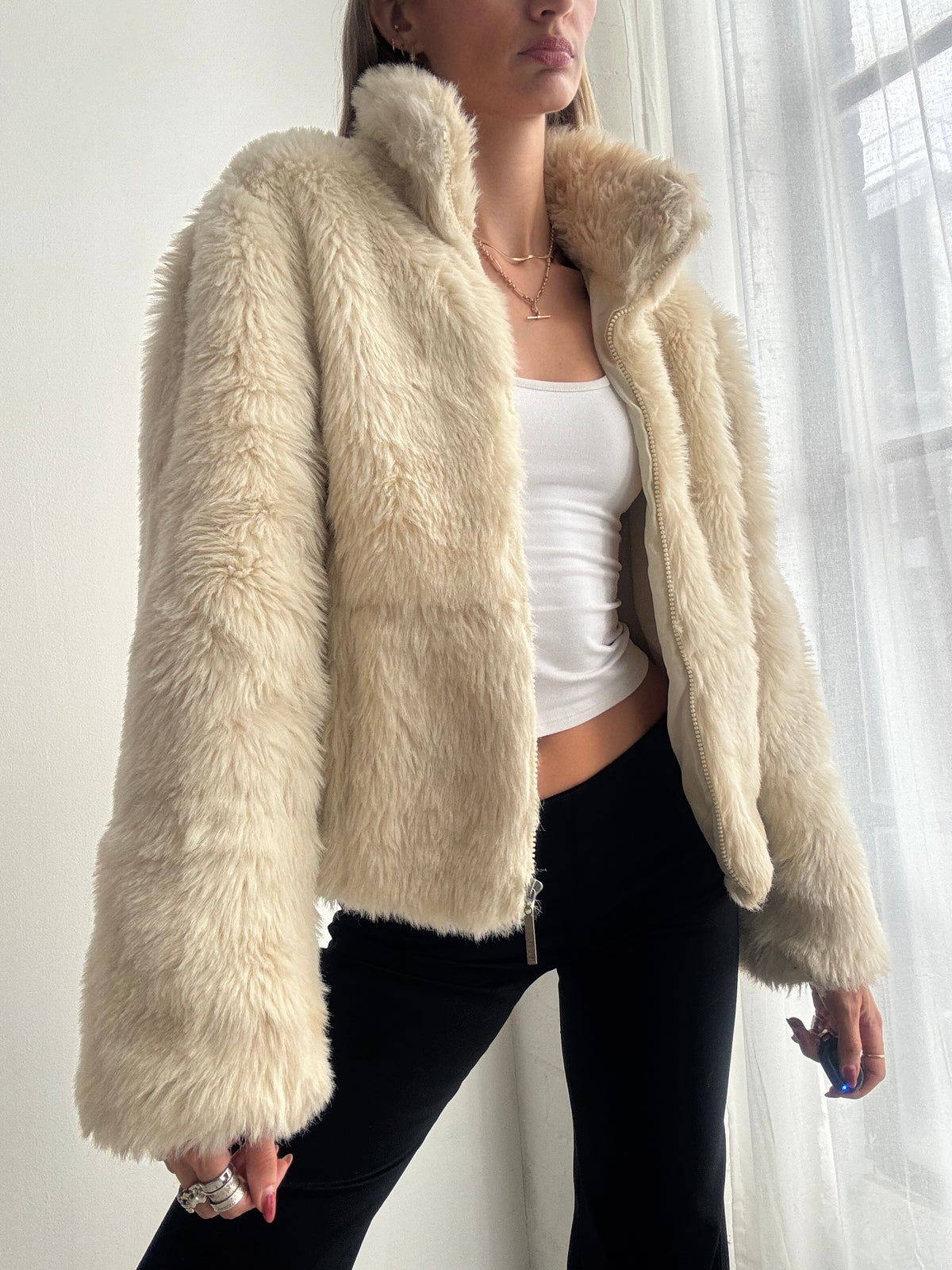 Vintage Y2K Cream Faux Fur Zip Up Jacket - Size L