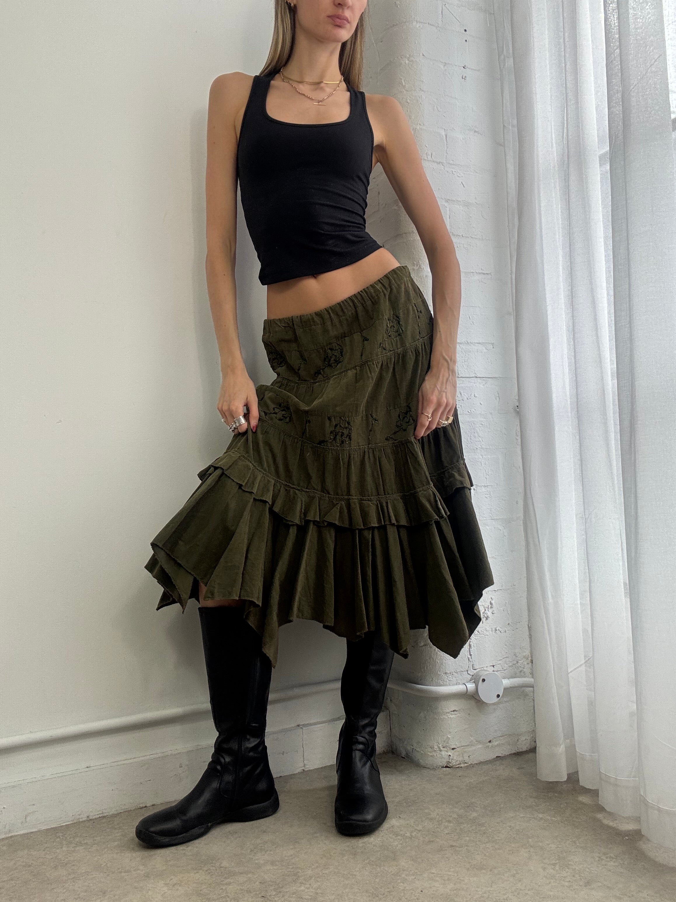 Vintage Y2K khaki tiered ruffle corduroy midi skirt