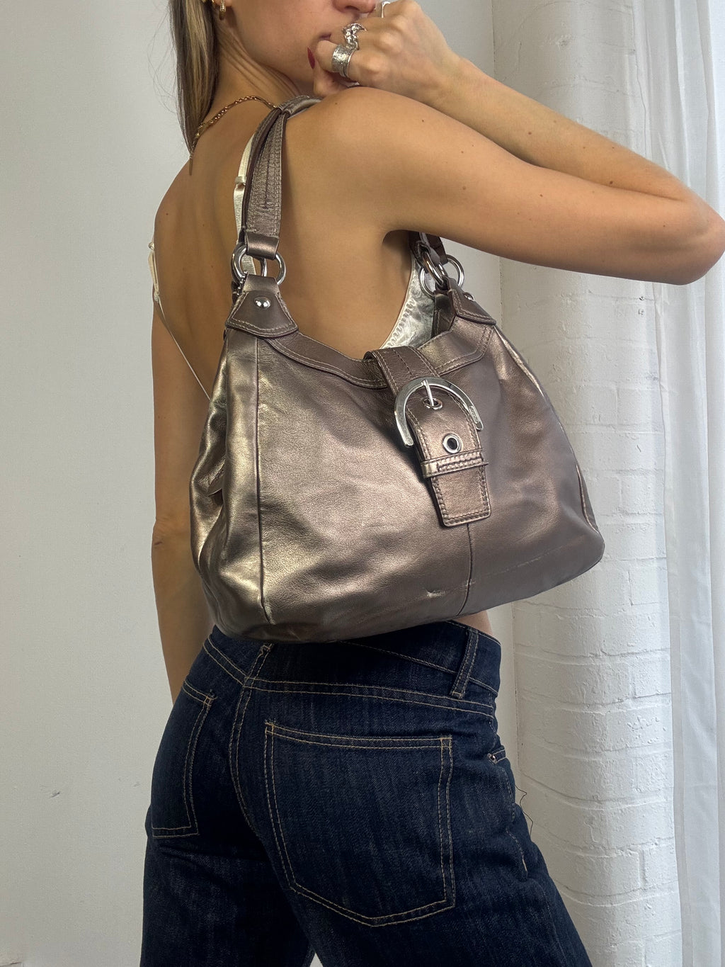 Vintage Y2K coach soho metallic silver / bronze leather shoulder bag buckle