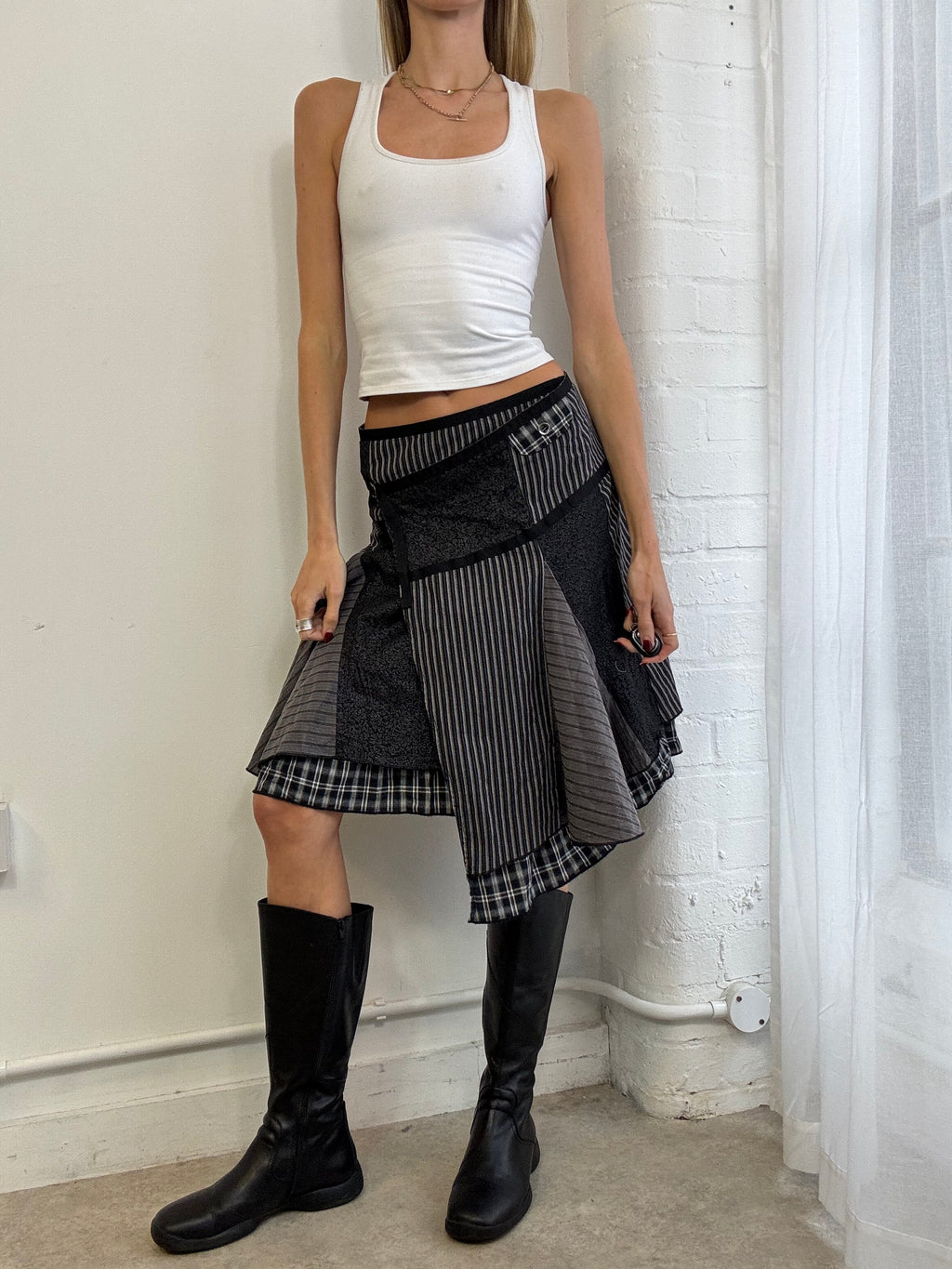 Vintage Y2K pinstripe wrap skirt black