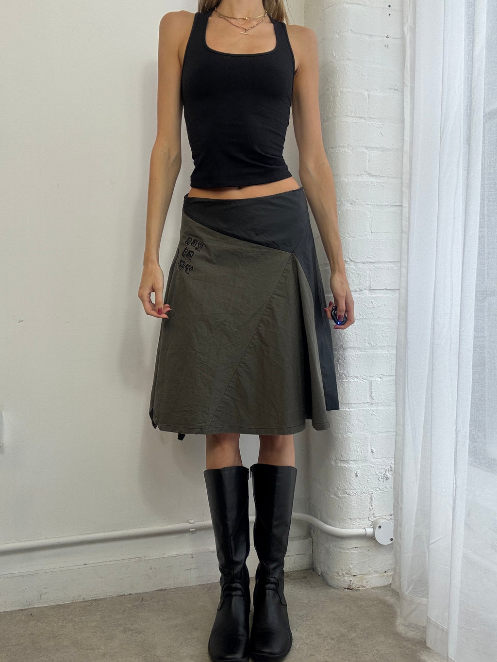Vintage Y2K khaki green & black asymmetric midi skirt