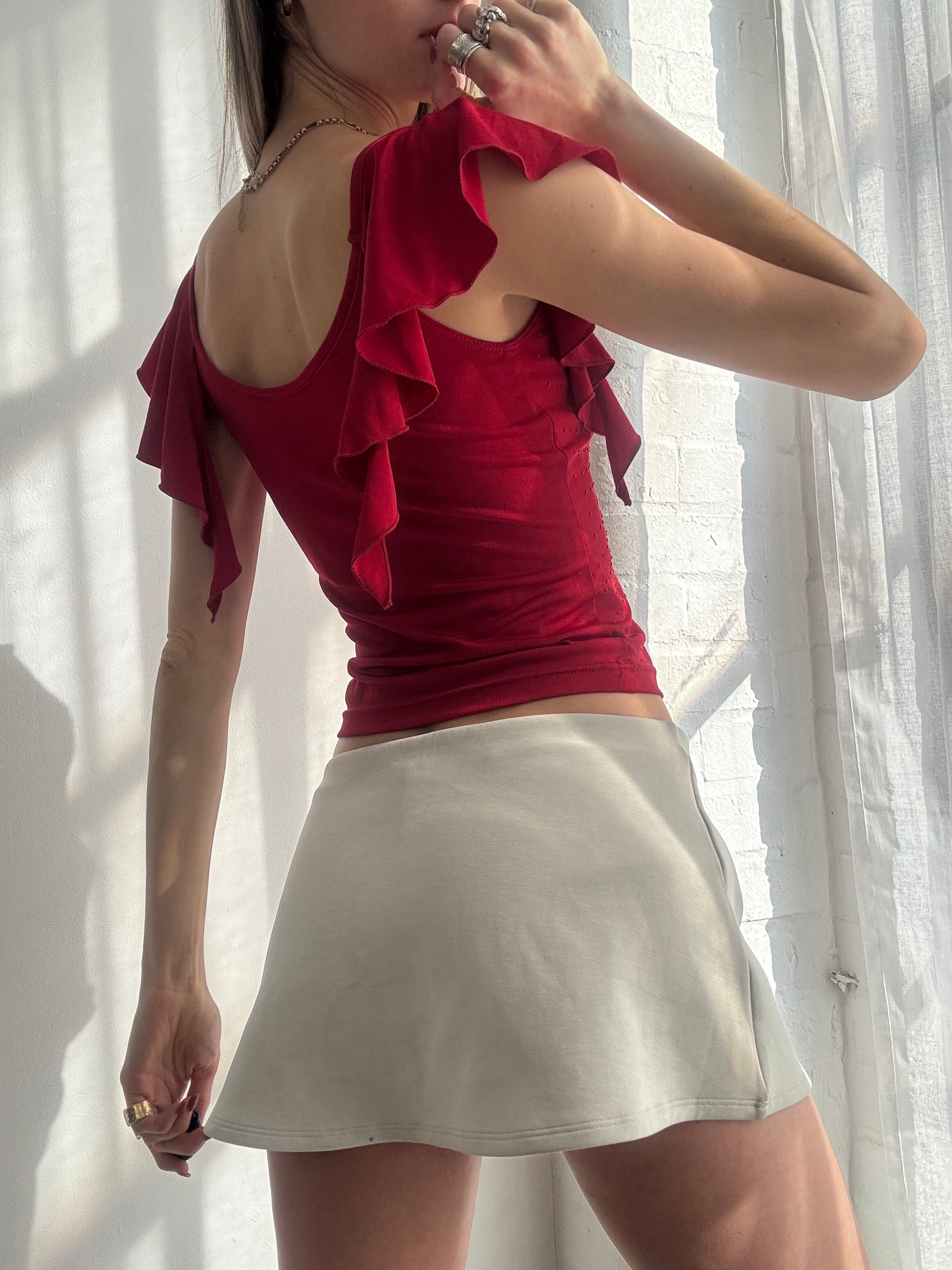 Vintage Y2K red ruffle sleeve fitted top