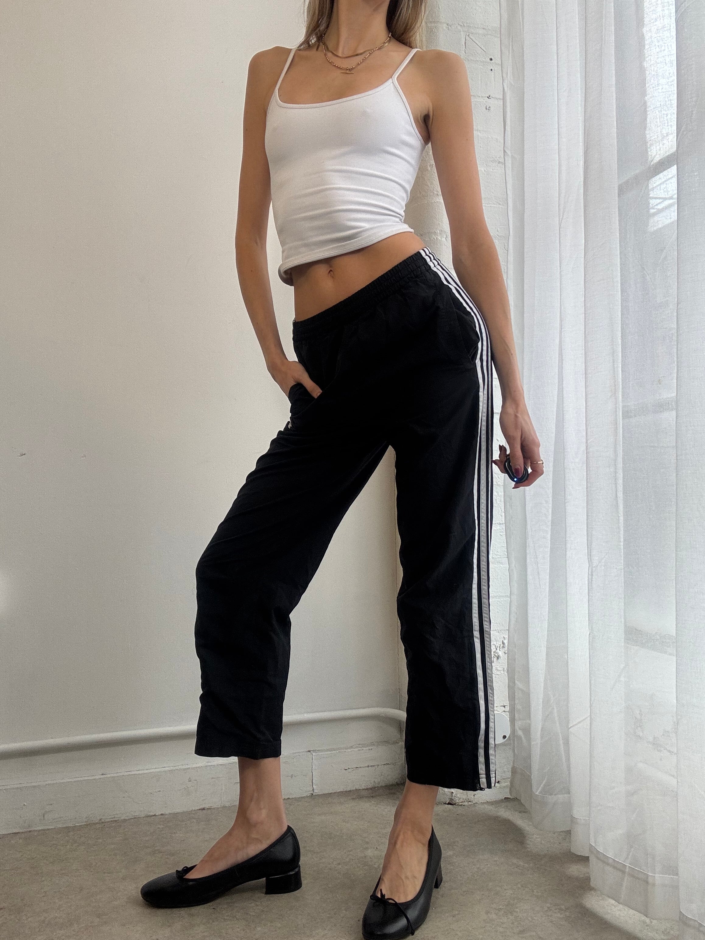 Vintage Y2K Adidas black cropped capri track trousers pants