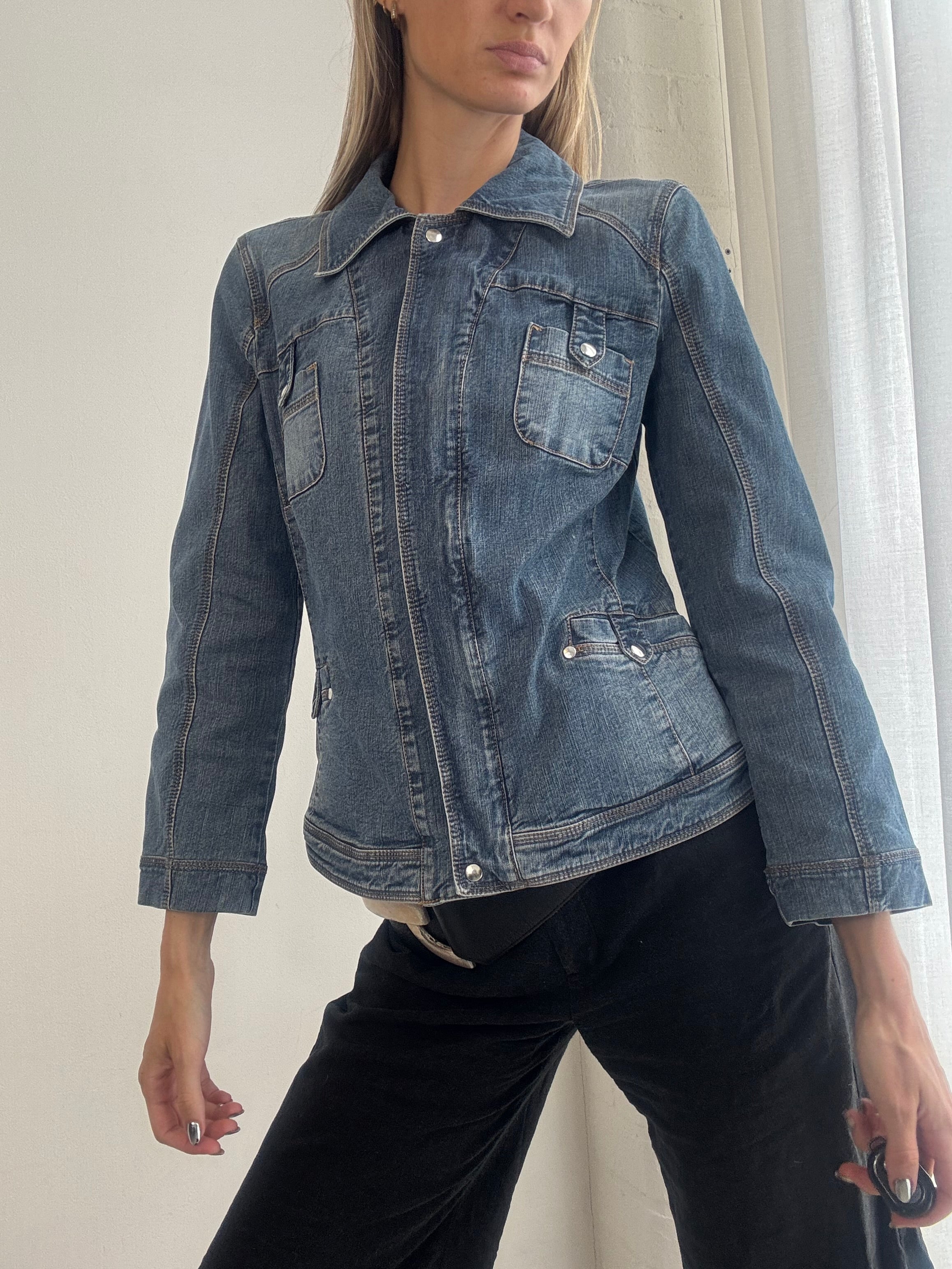 Vintage Fitted Denim Jacket – Blue Zip-Up Jean Jacket Y2K - Size M