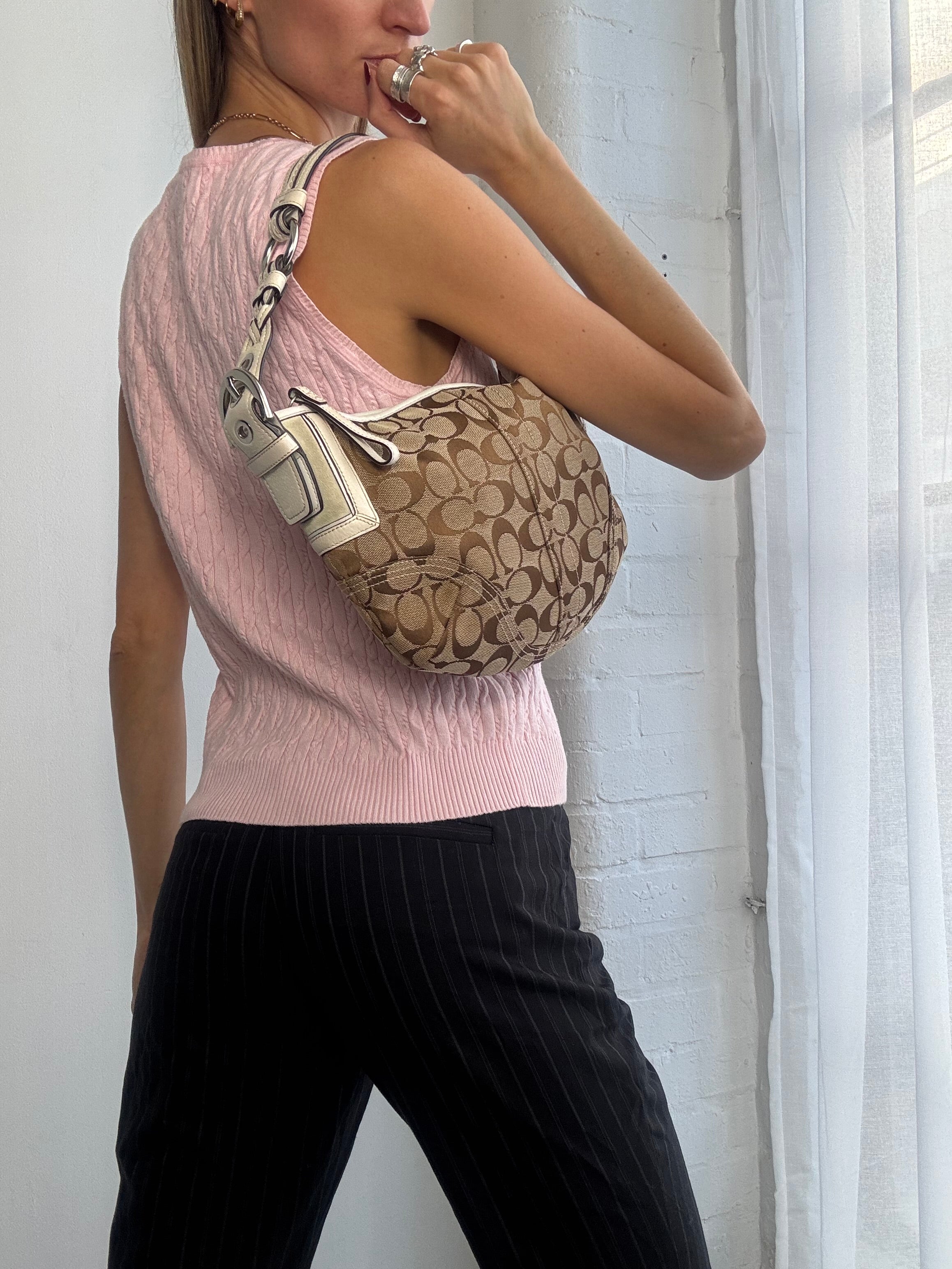 Vintage Y2K baby pink cable knit jumper