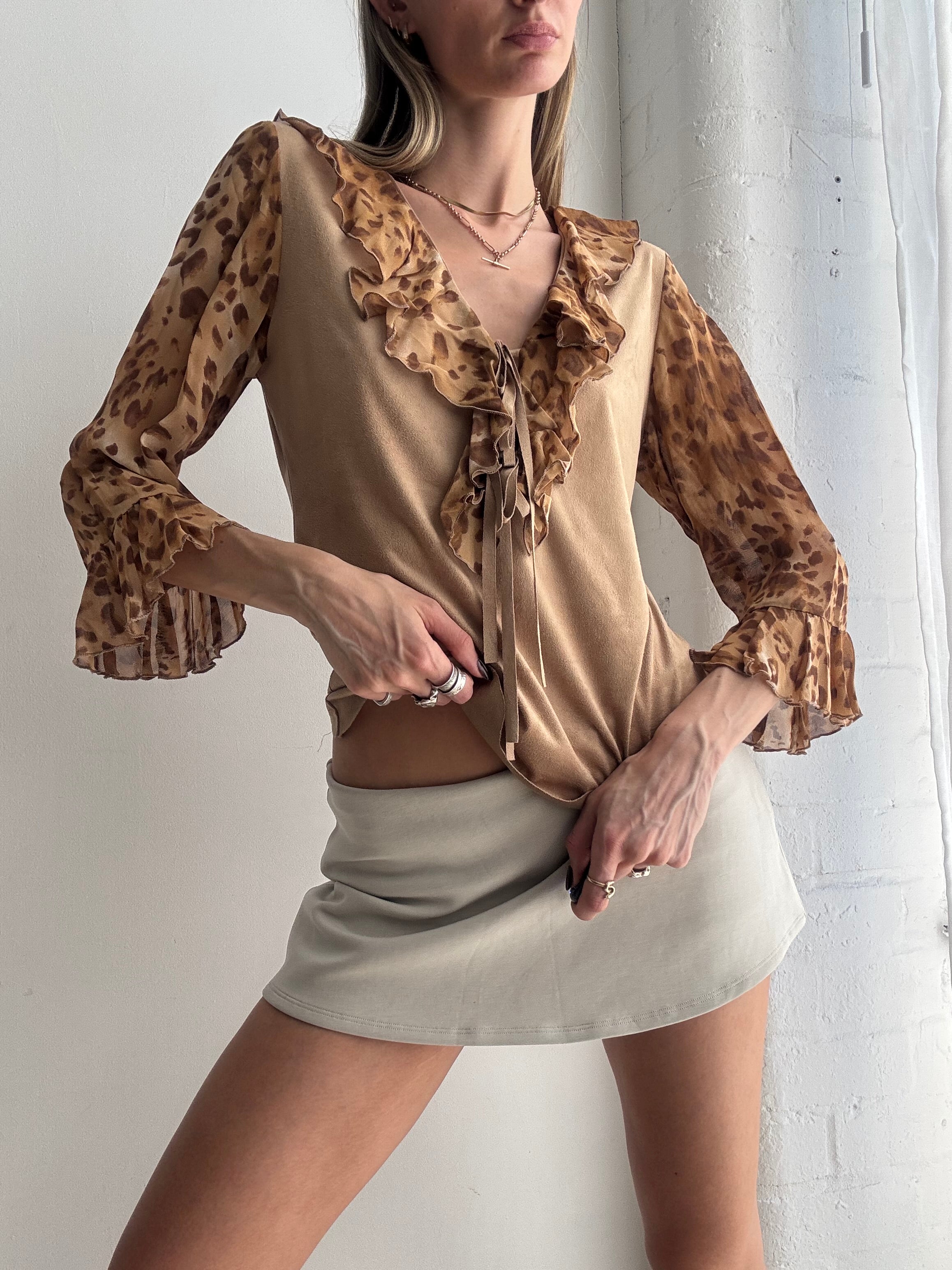 Vintage Y2K leopard ruffle blouse - Size M