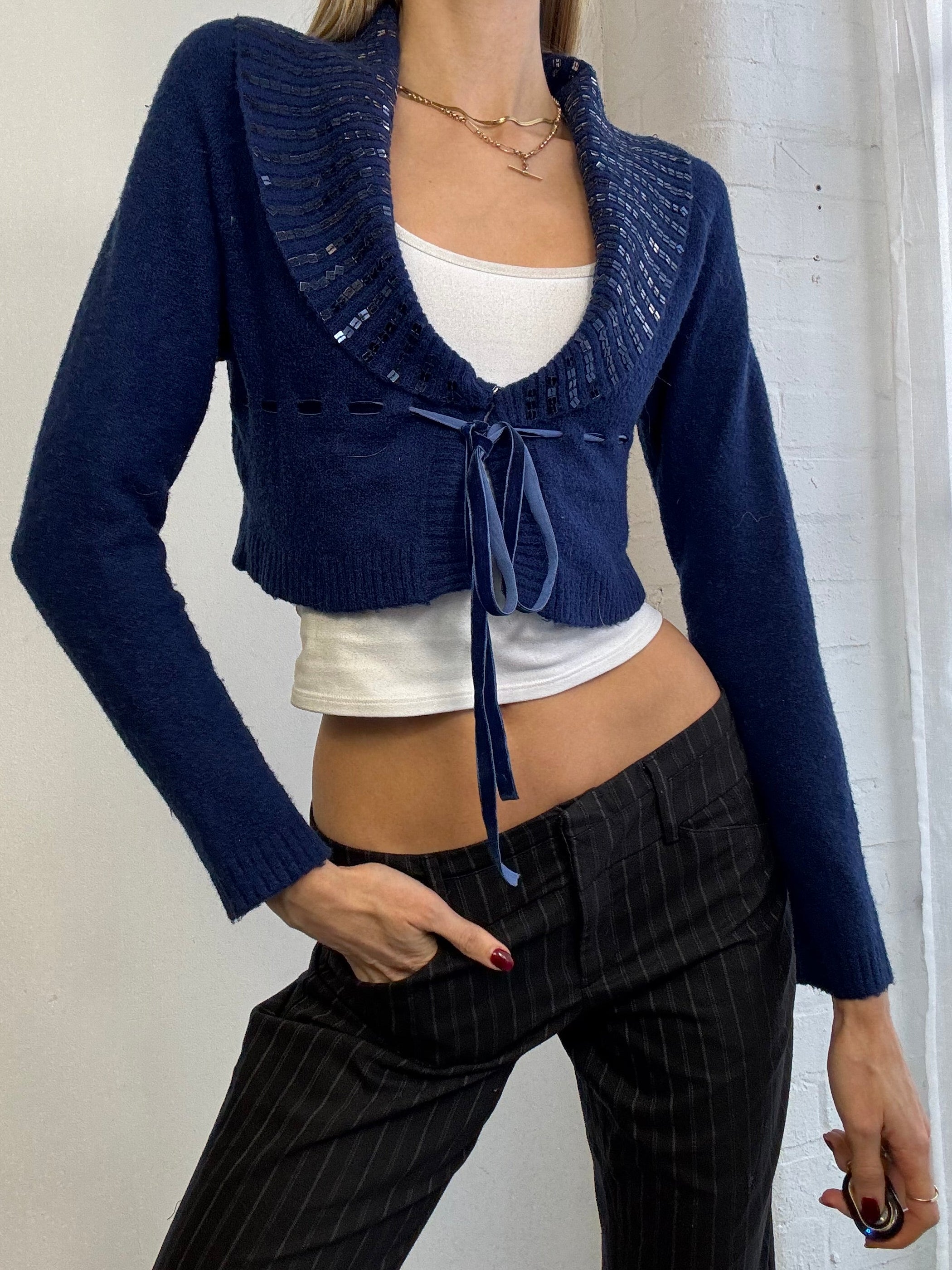 Vintage Y2K blue knitted crop cardigan sequin