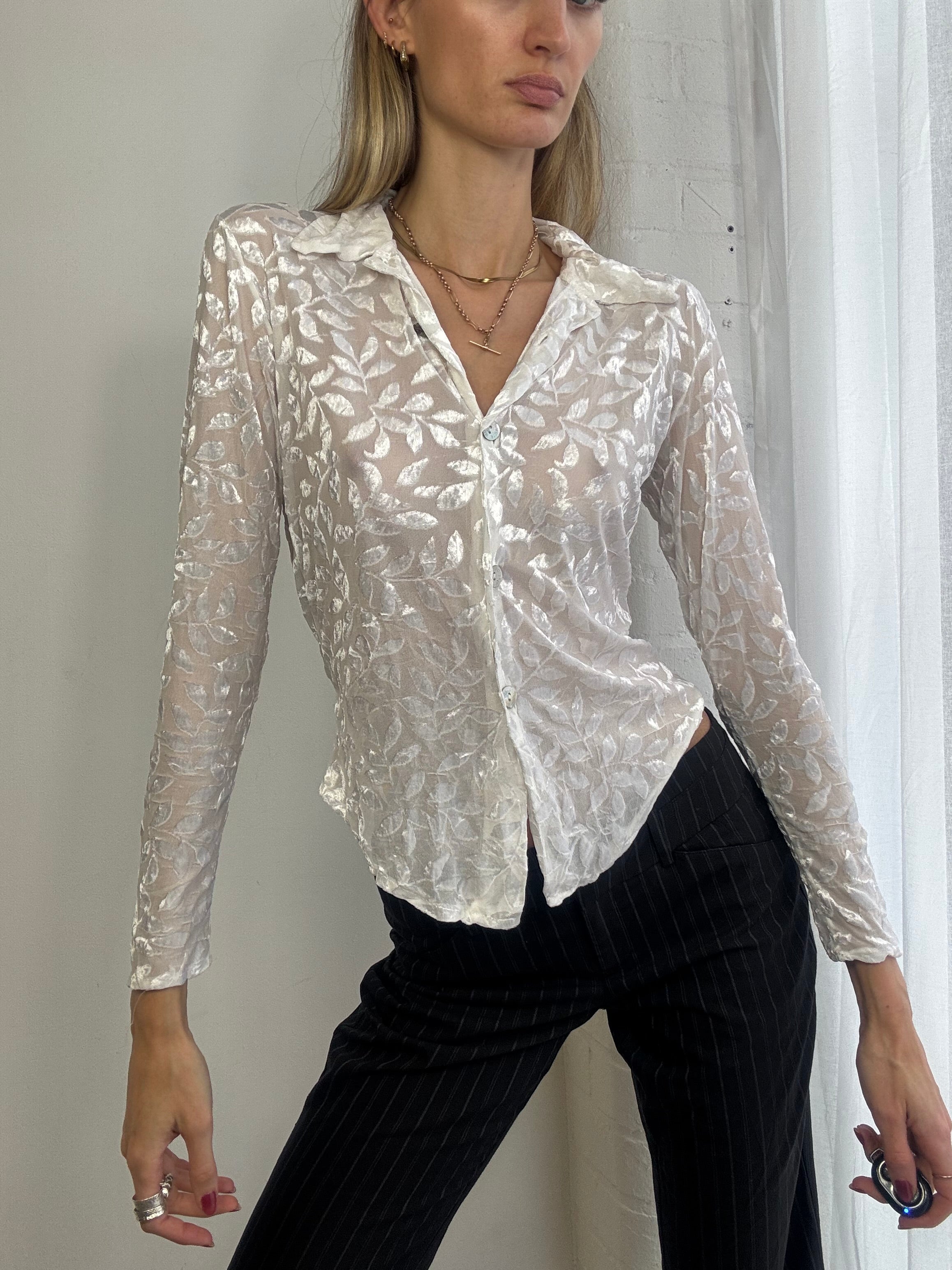 Vintage Y2K white floral blouse